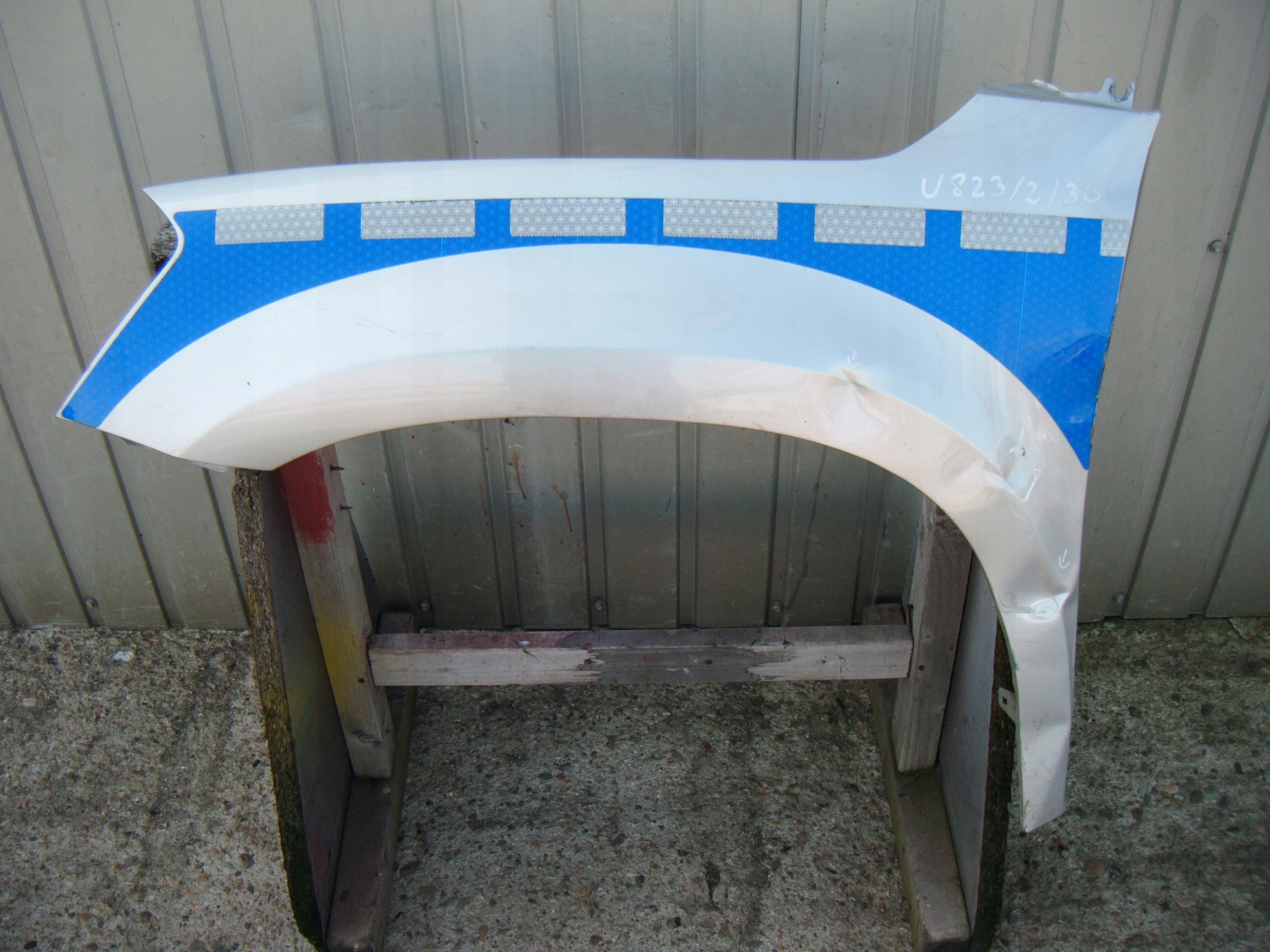 SKODA YETI LIFT 14-17 BŁOTNIK L. PRZÓD 5L0821161A