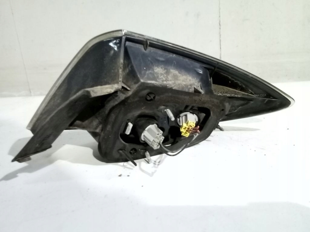 Mazda 3 BK HB lift light left rear part rear