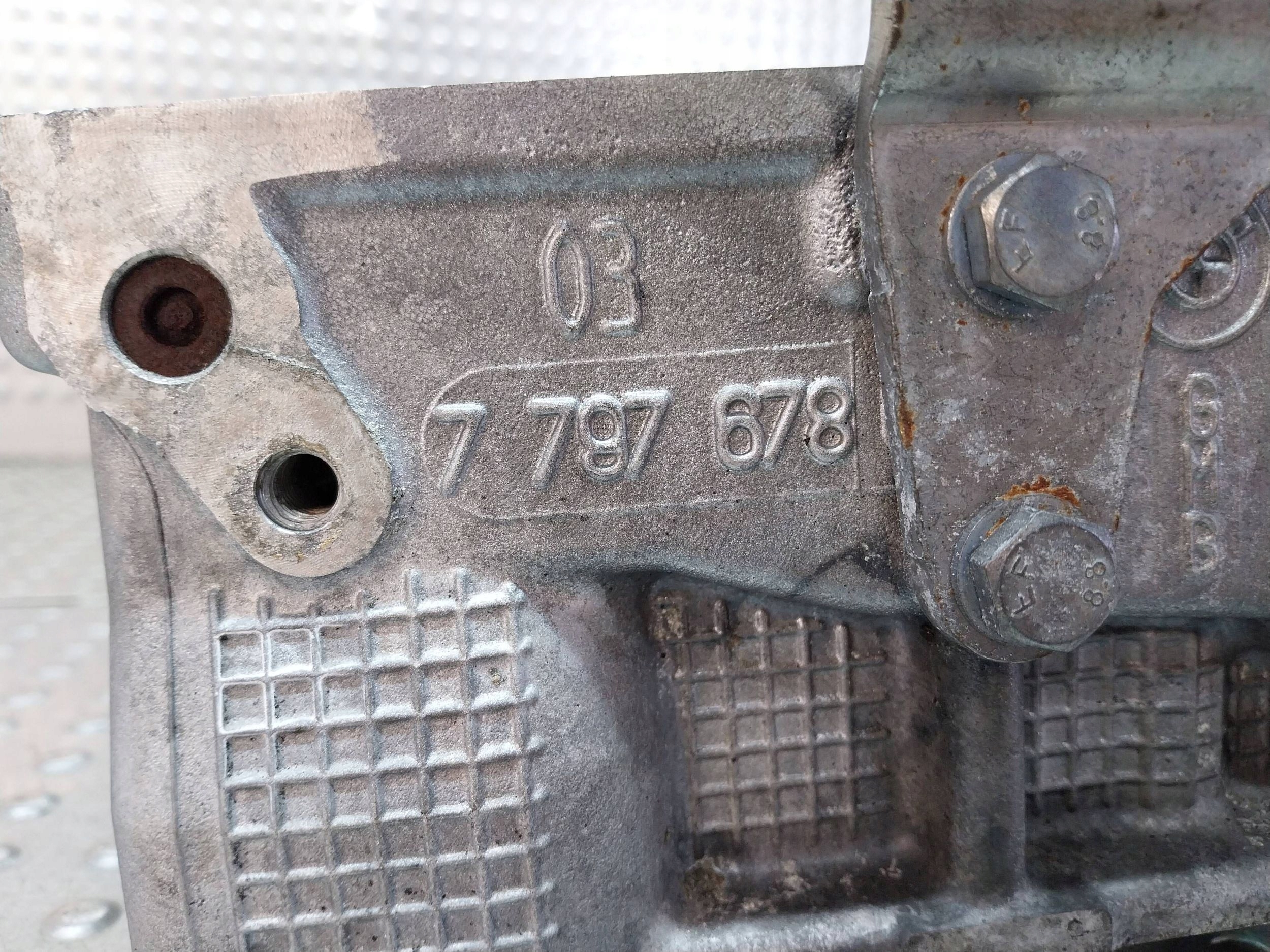 hlava MOTORA 7787678 BMW X3 E83 E60 E61 E90 E91 E87 2.0D N47D20A N47D20C
