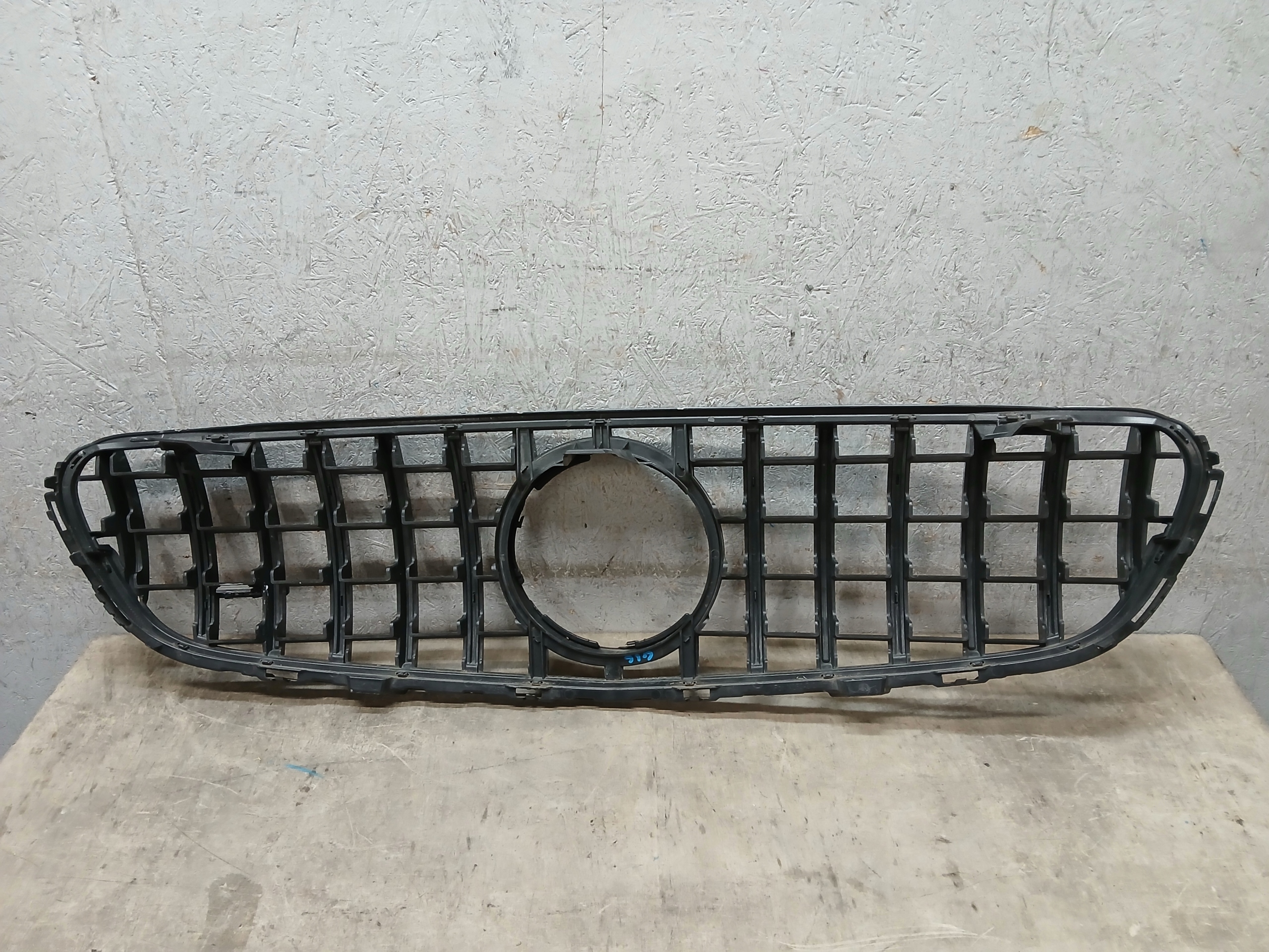 Grille MERCEDES GLC W253 6.3 AMG A253888
