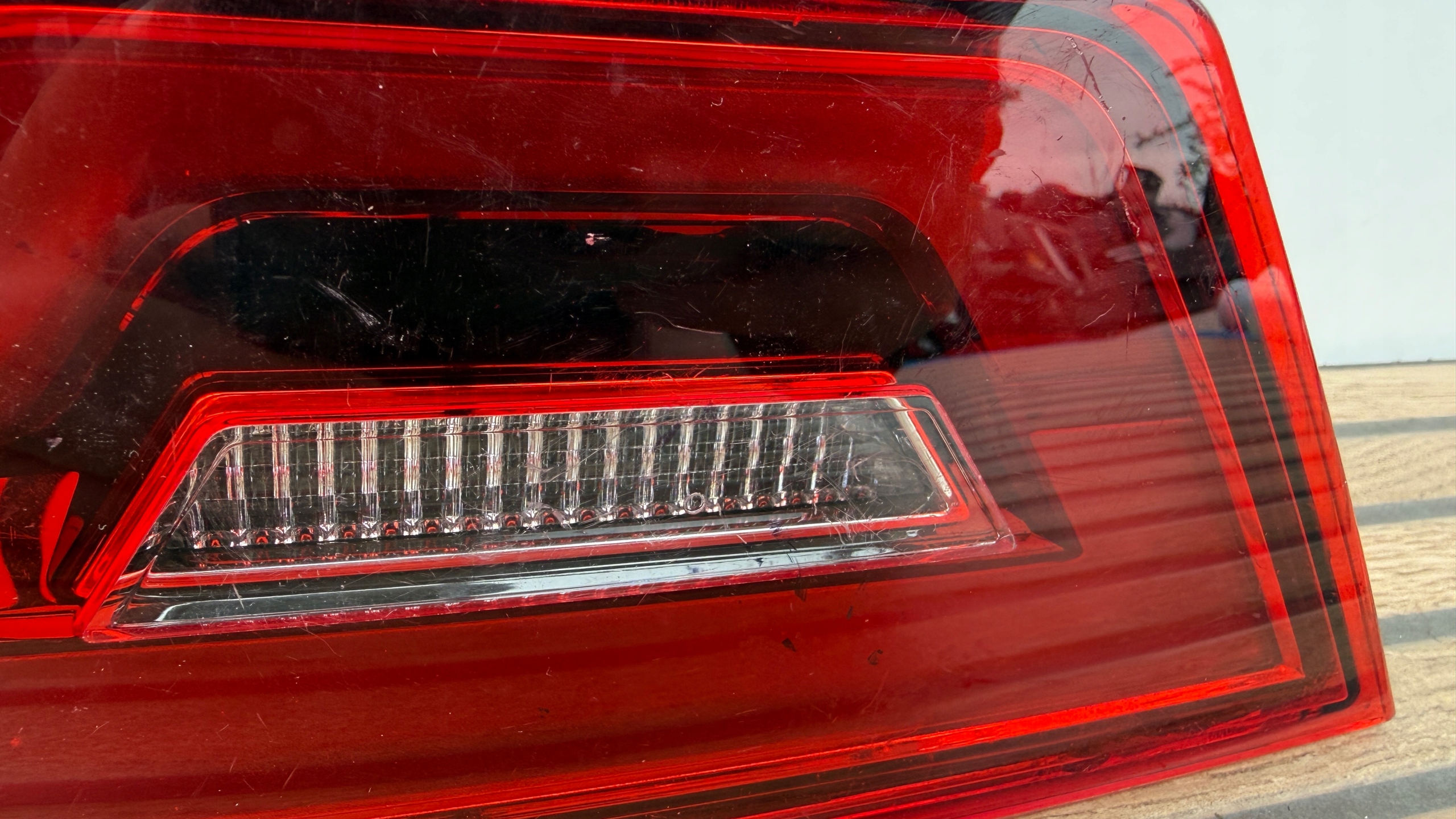 JAGUAR E-PACE X540 right light DO bonnet rear part LED light KA36/18