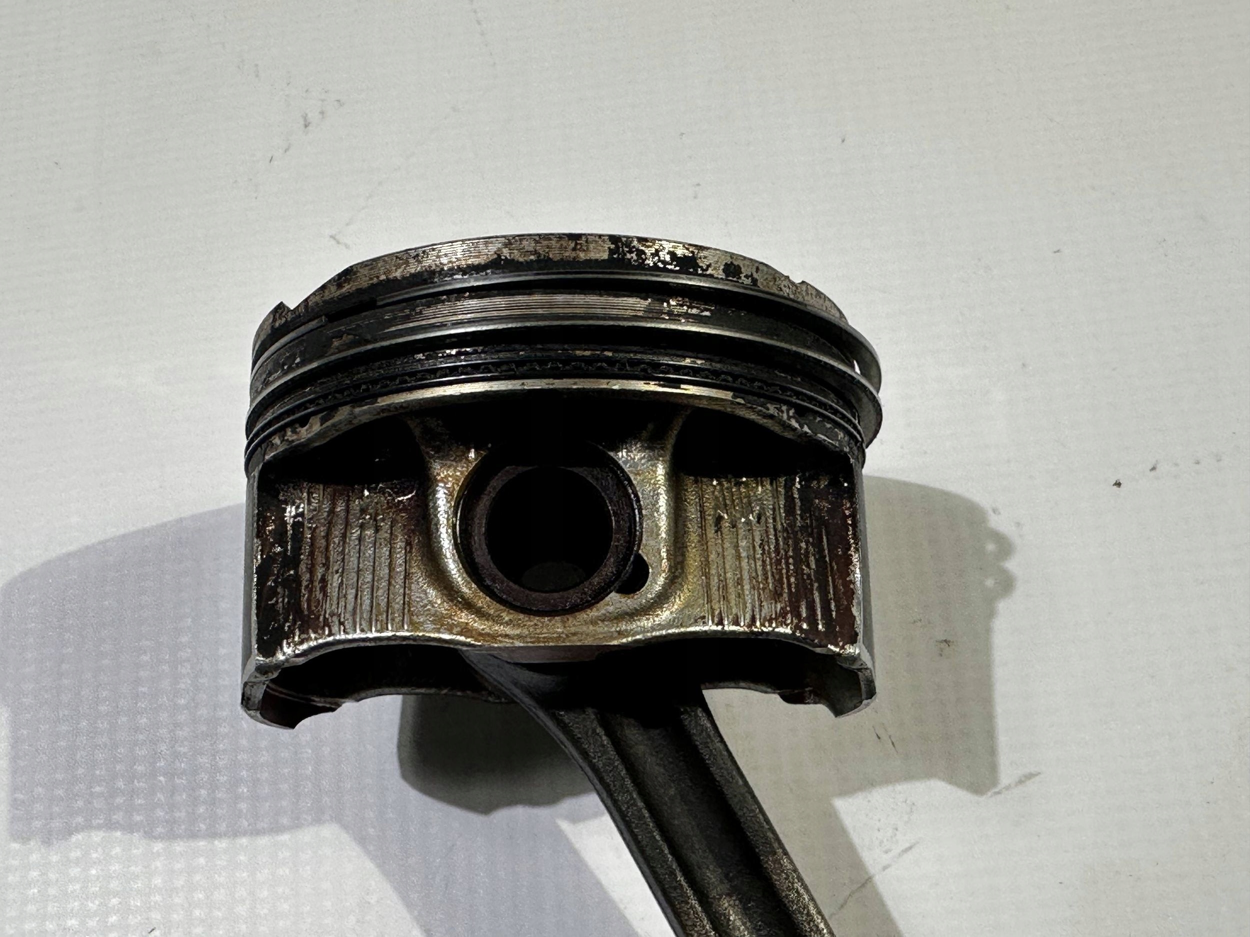 piston connecting rod Lincoln Continental 3.0 2017+