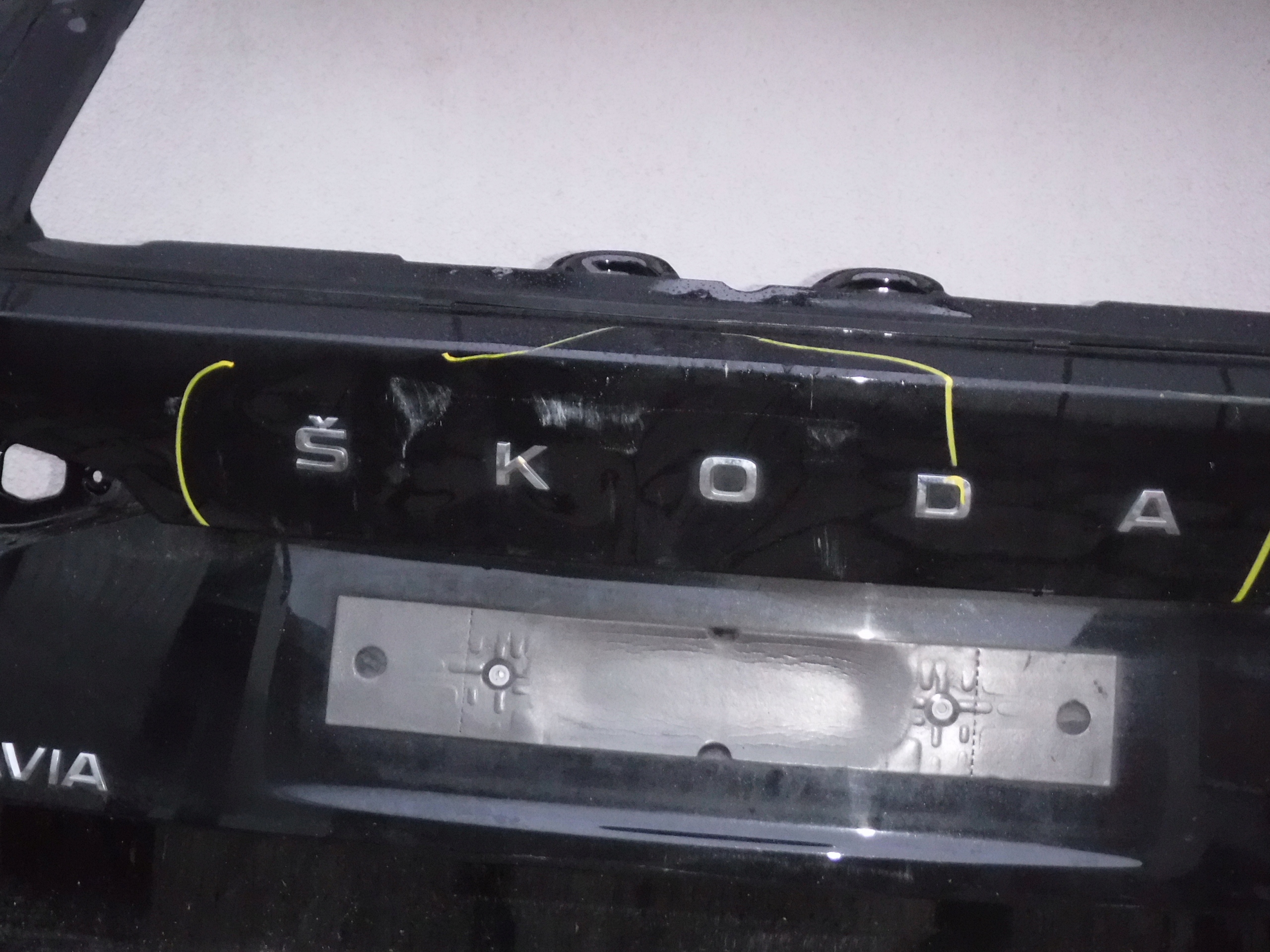 POKRYWA BAGAŻNIKA KLAPA Skoda Octavia kombi 20- Producent części Skoda OE