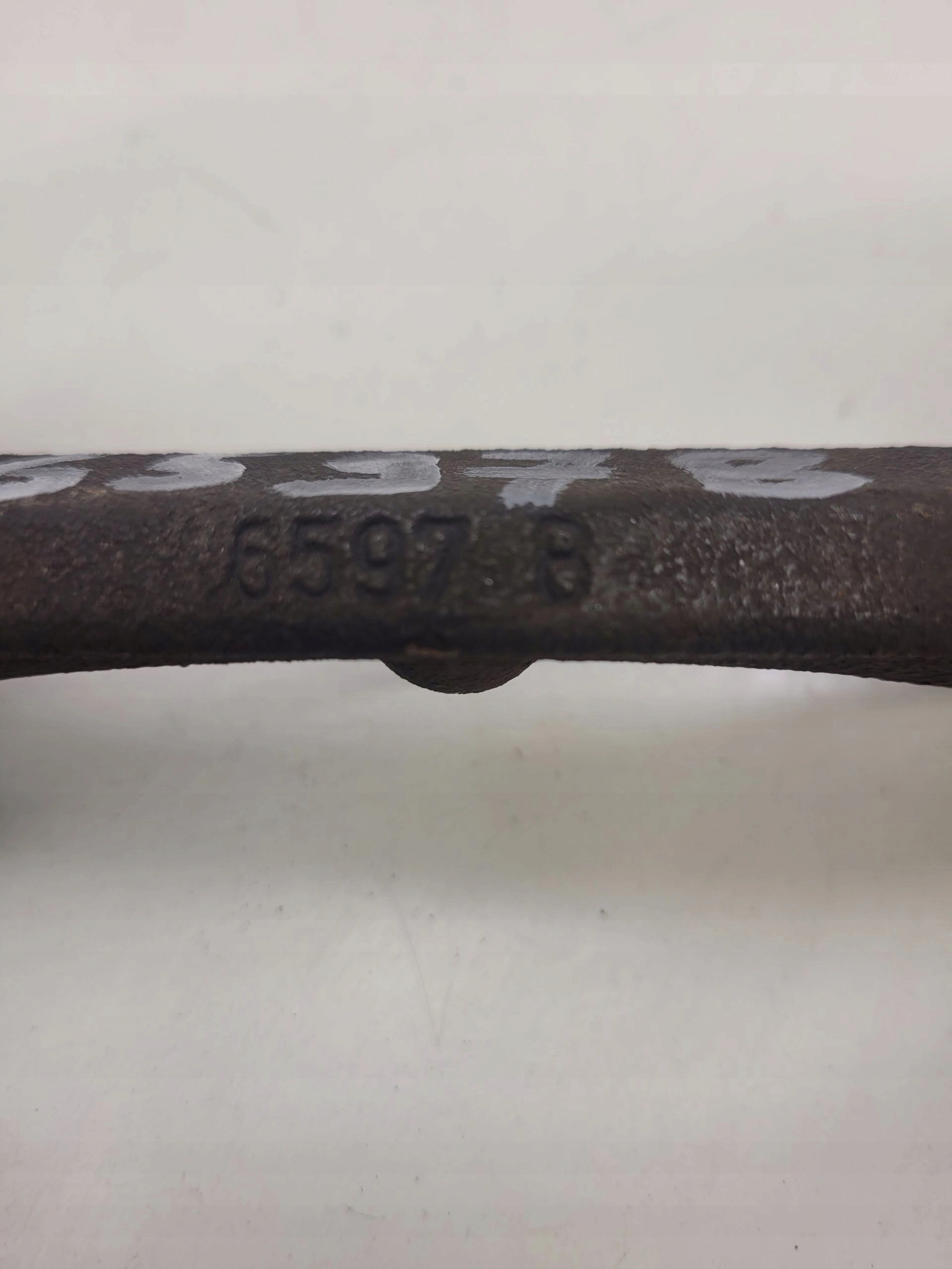 JARZMO třmenu předek AUDI A6 C7 A4 A5 6597B