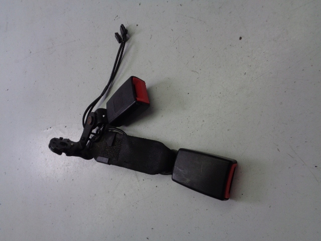 ремней зад Audi A1 и 8X 5 Двери SPORTBACK 1.6 tdi 2013 год