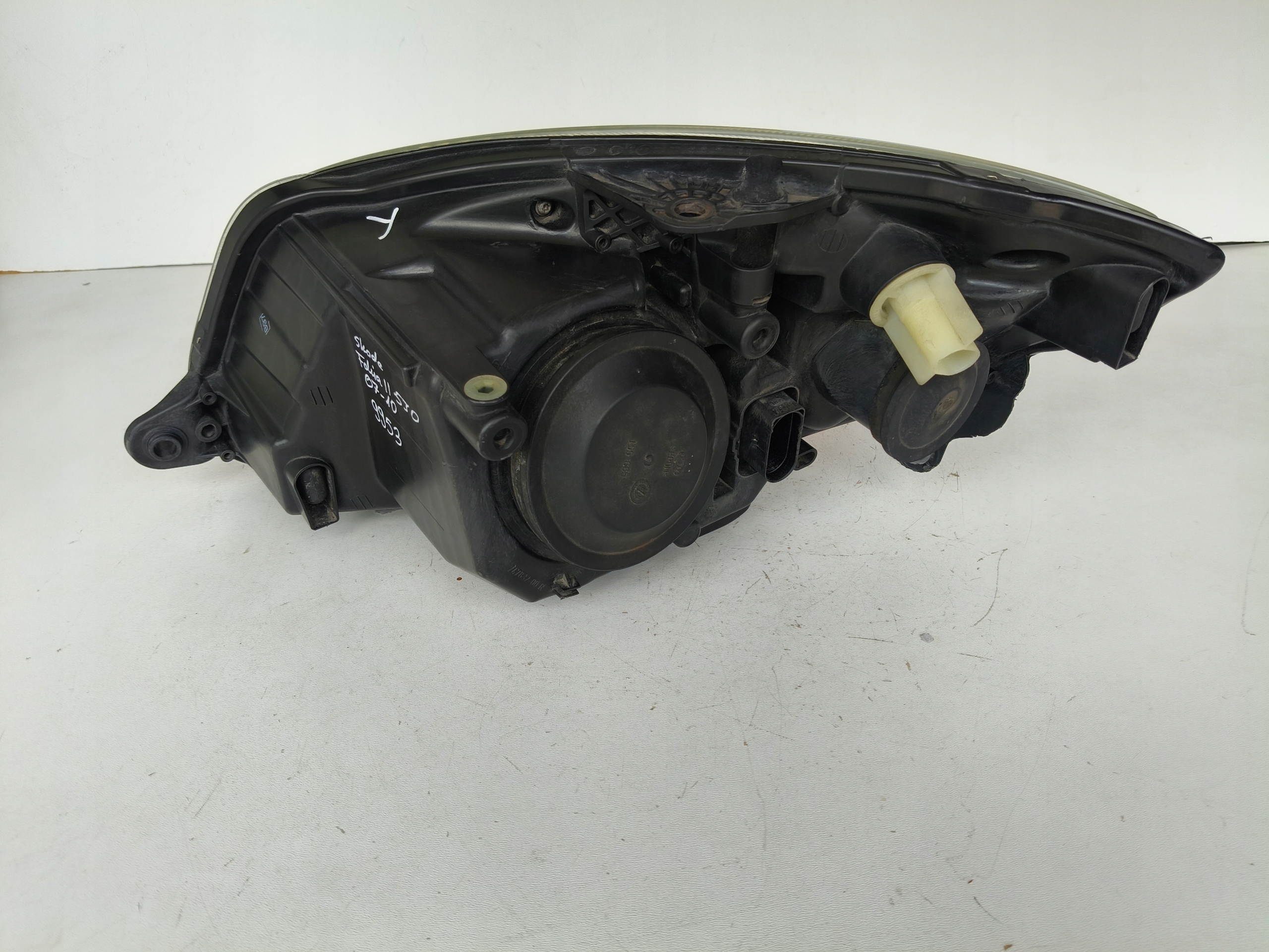 light right REFLEKTOR SKODA FABIA II 2 5J 5J0 07-10