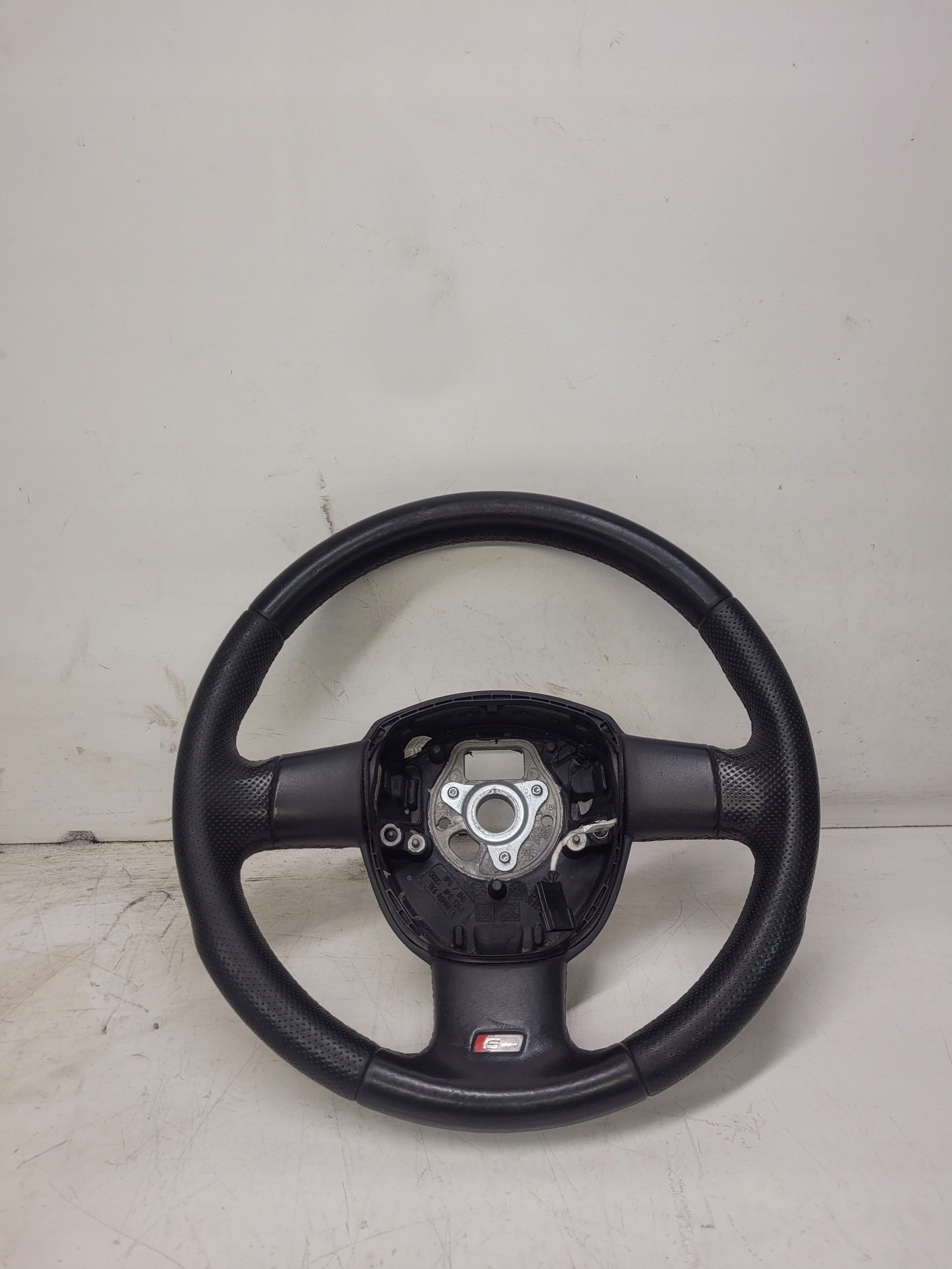 lenkrad Leder AUDI A3 8P A4 A6 8P0419091DA URS *9*