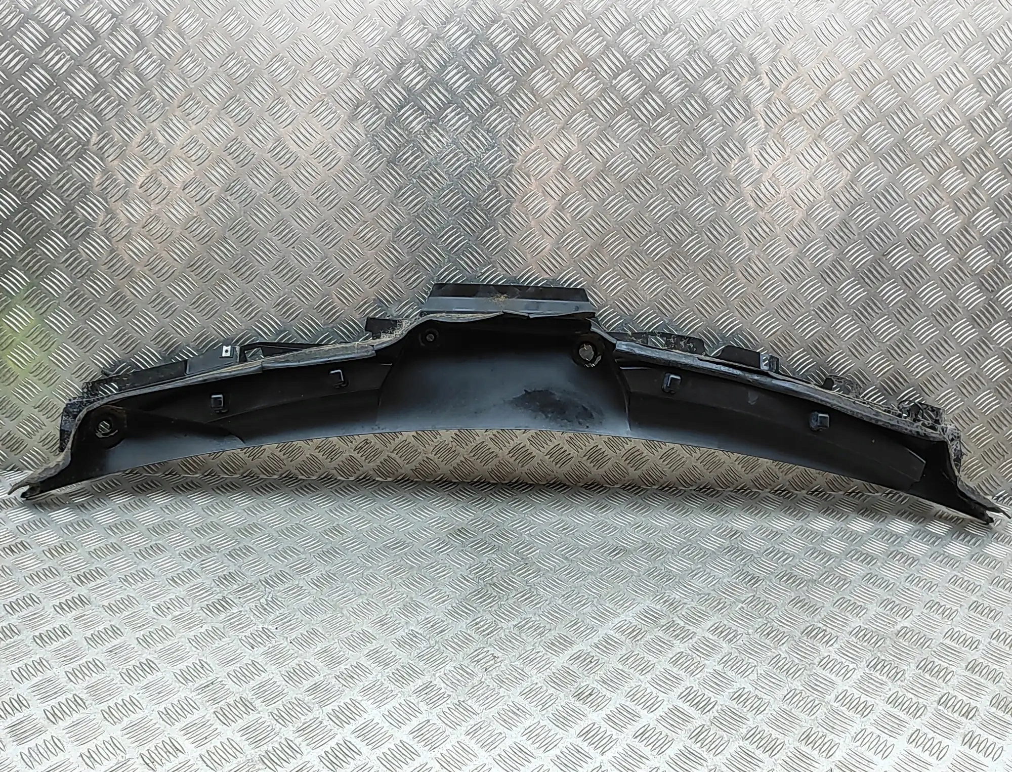PLASTYK WYCIERACZEK PRZEDNICH MERCEDES-BENZ GLS (X166) A1668300028 34935416