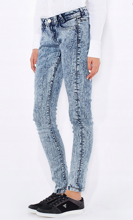 Nohavice GUESS skinny dámske džínsy rúrky W31/L32