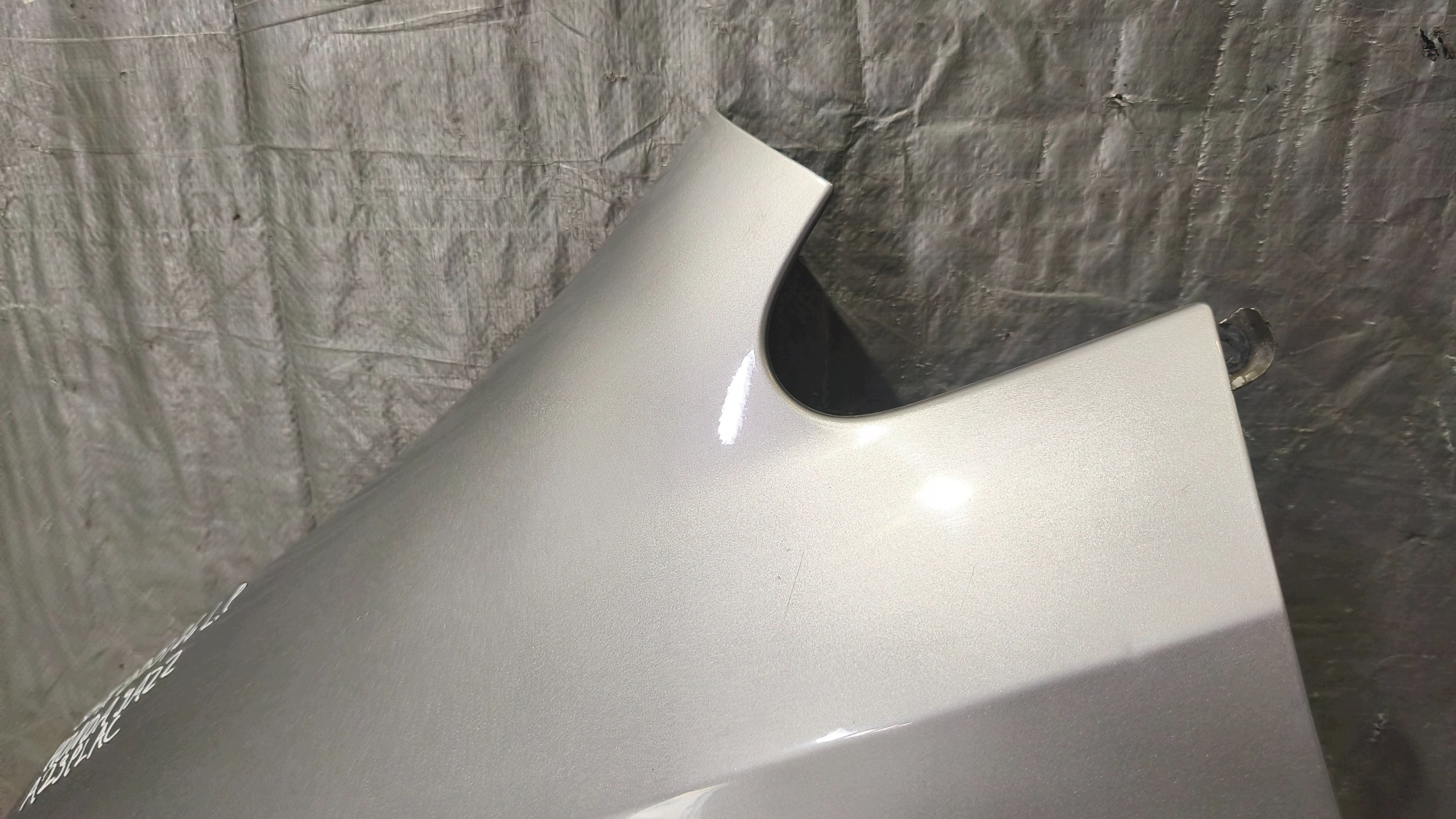 fender left front HONDA JAZZ II 2002r K: NH623M