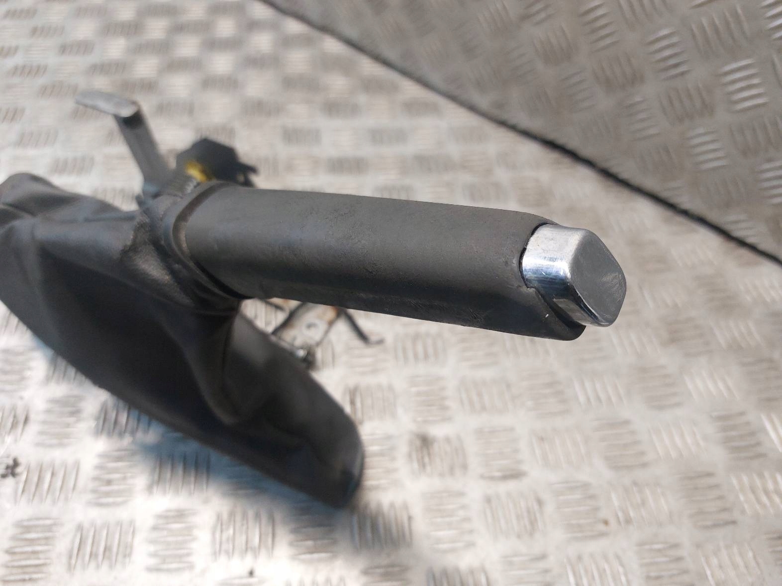 páčka elektrická brzda OPEL INSIGNIA A 13268789