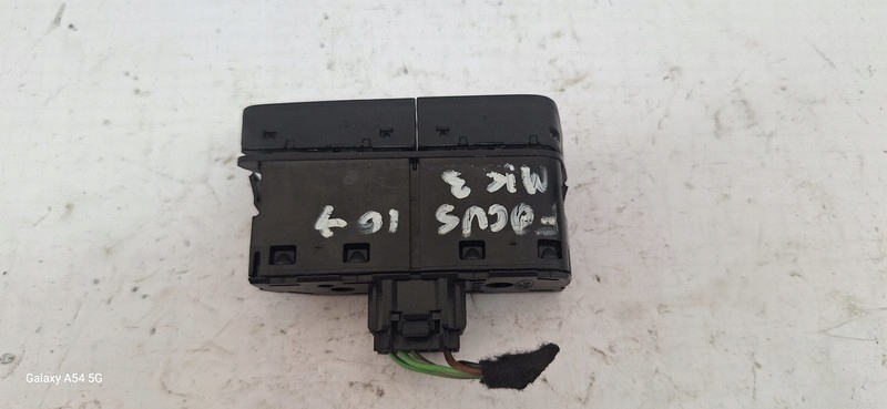 switch button FORD FOCUS MK3 14B432EB