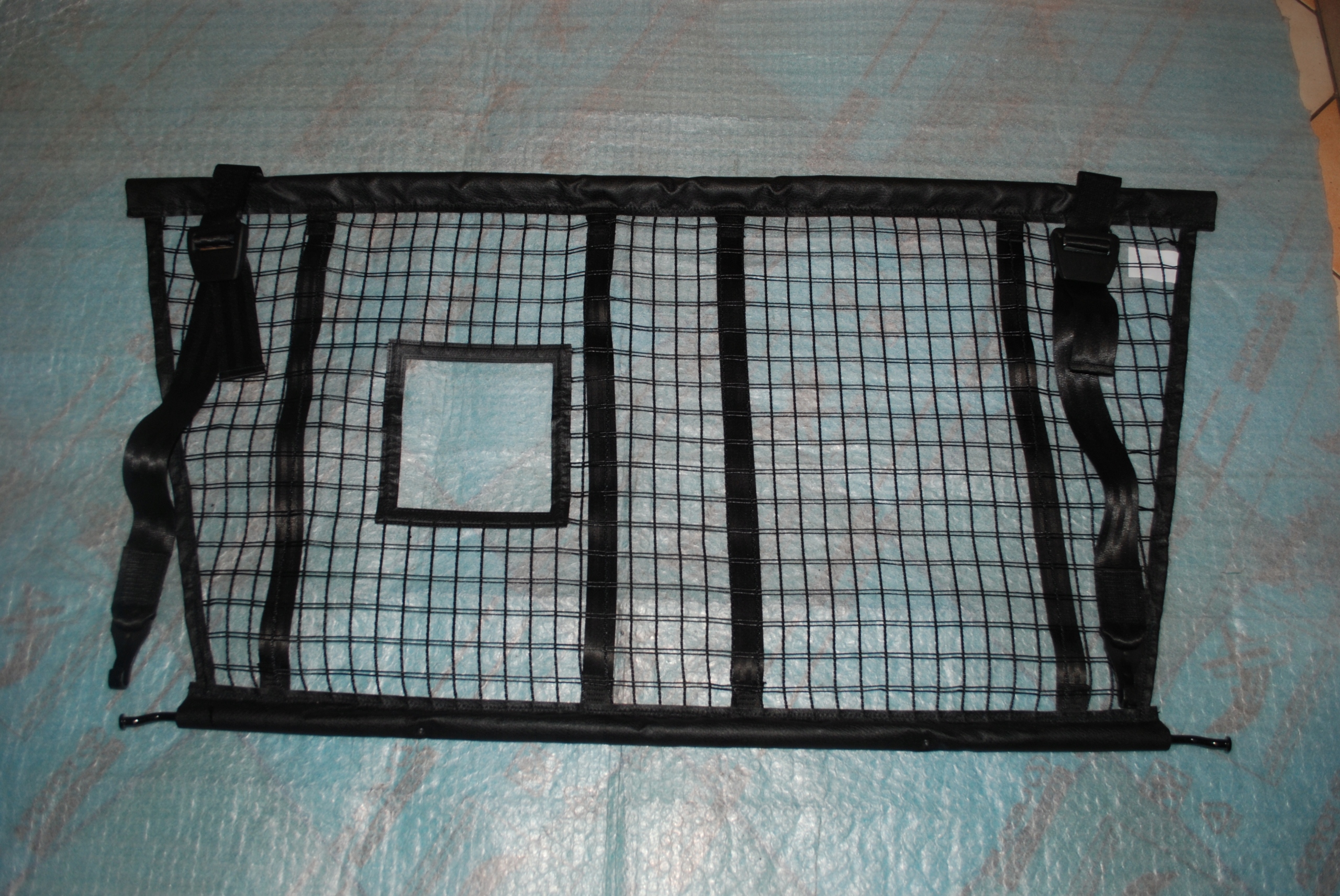 DACIA LODGY PRZEGRODA SIATKA KRATKA ORYGINAŁ 849352391R Rodzaj siatki