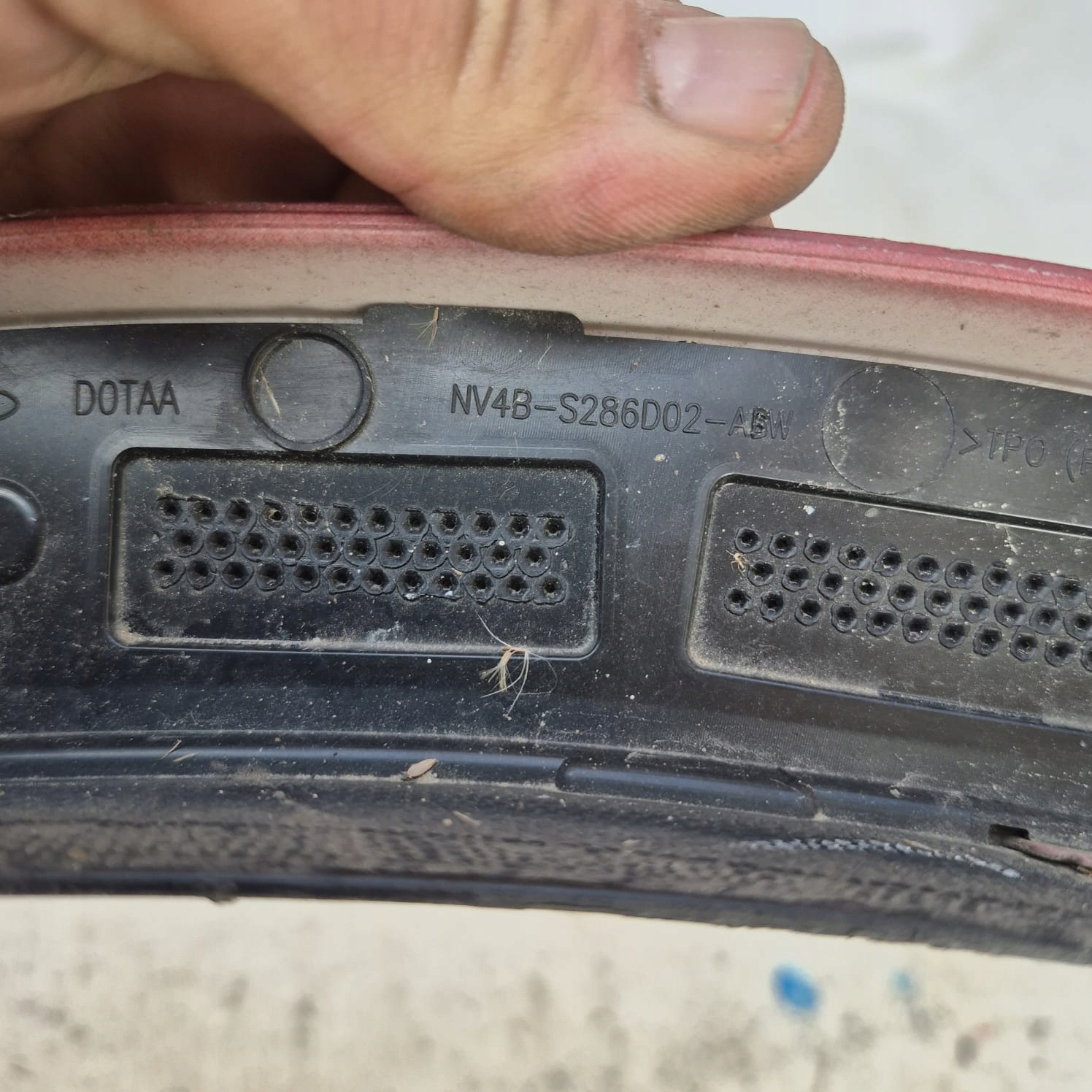 FORD KUGA III 3 MK3 ST-LINE 19-> moulding cap right rear part
