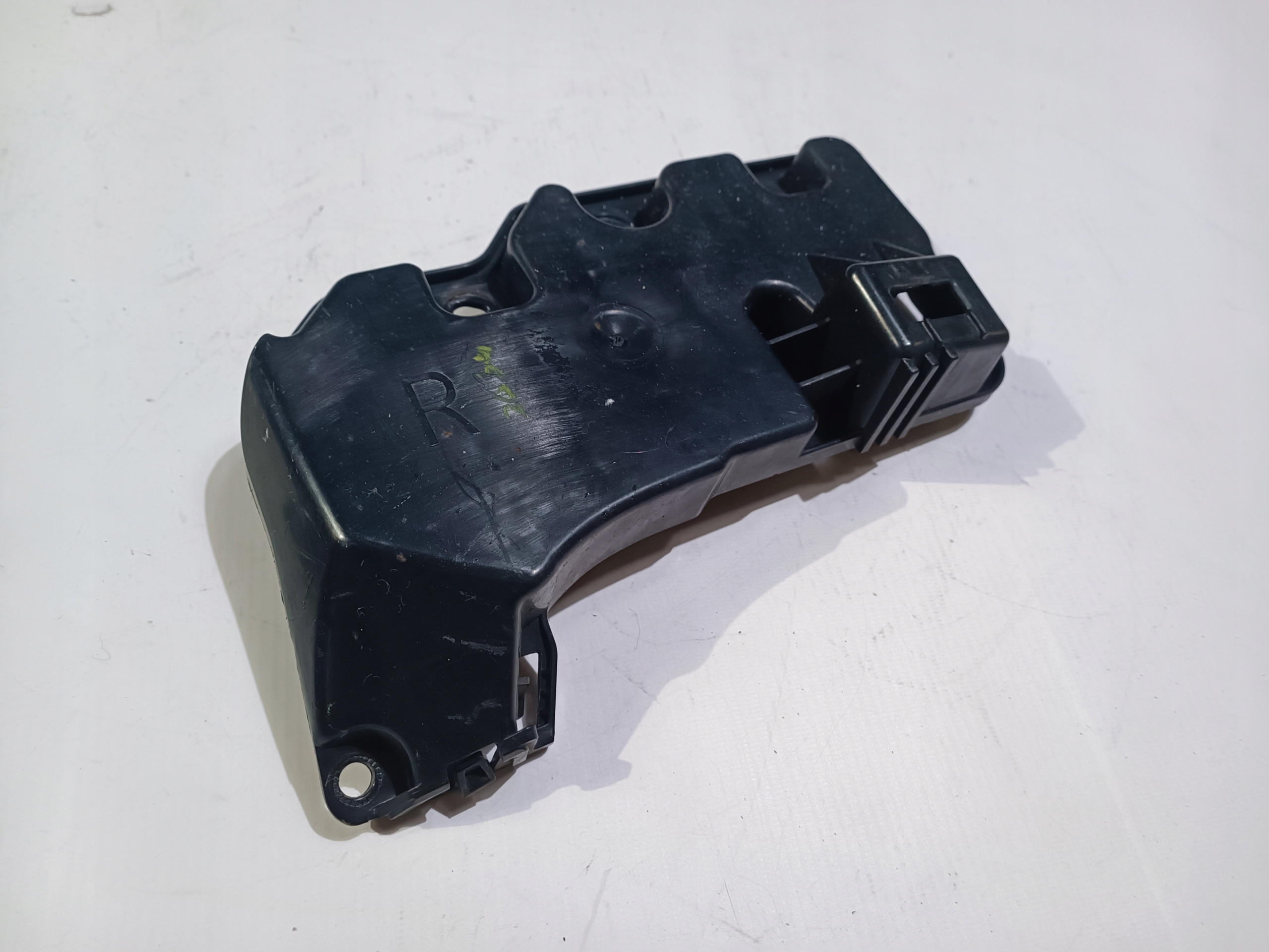 support holder of a bumper rear part rear right Ford Mustang V 2013-2014