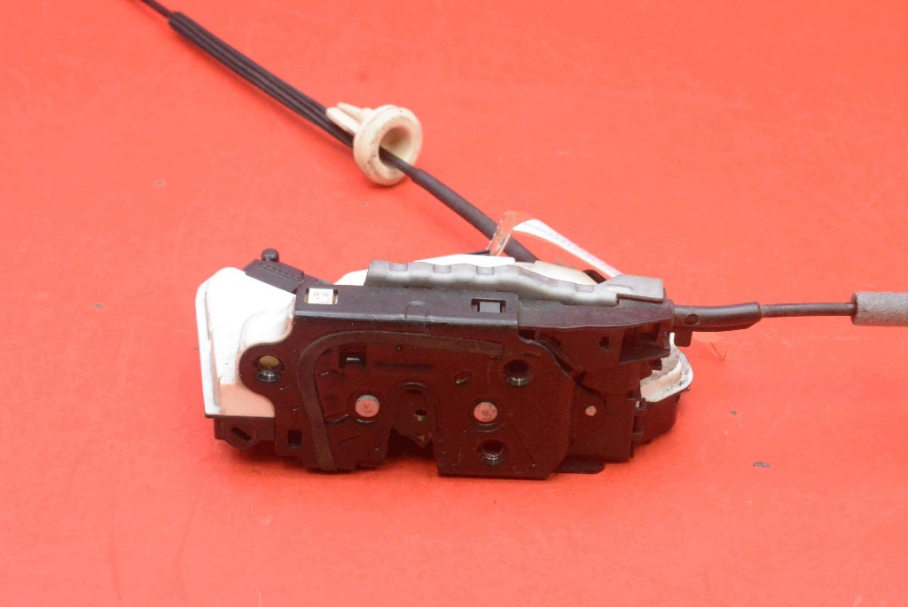 lock door right front front EU 5K1837016B VW GOLF 6 VI 5D HB 08-15