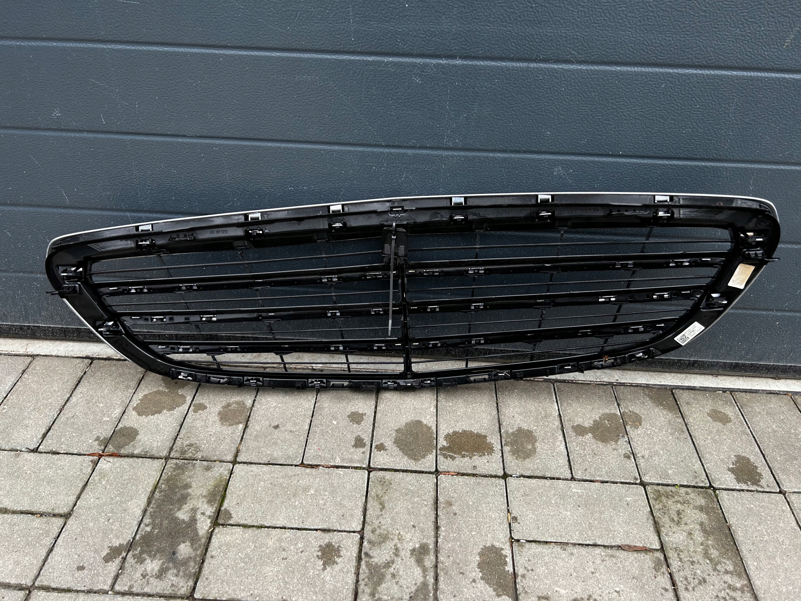 Mercedes C W205 14- grill grille front front