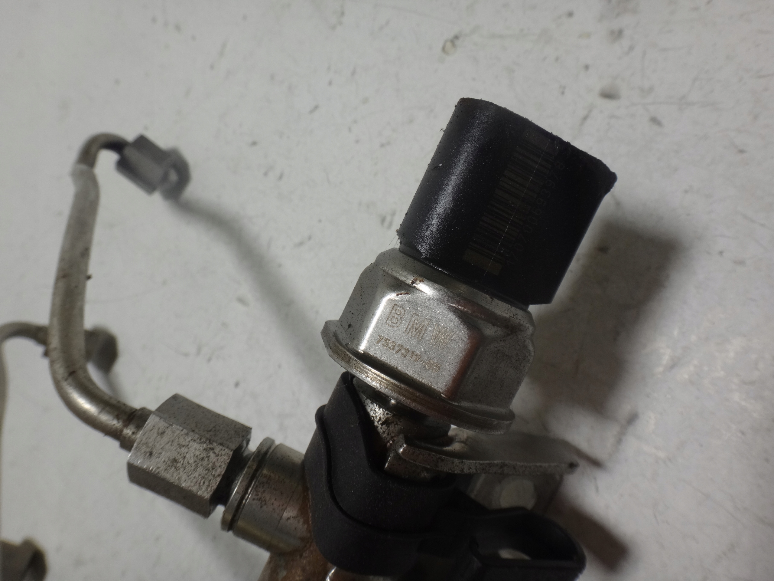 топливная рейка E90 E91 E92 E93 E60 X6 E71 335 535 и N54