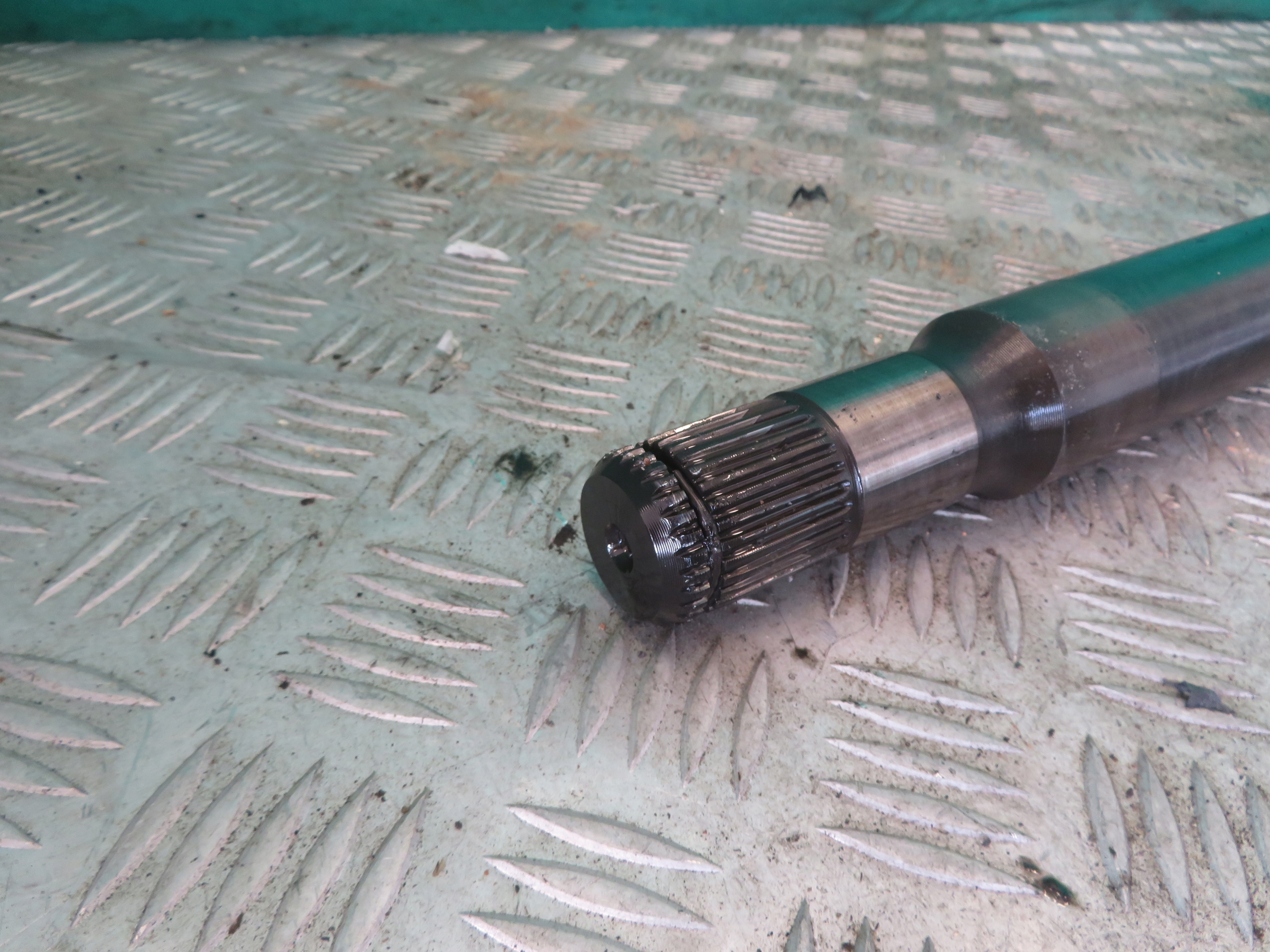 semi-axis right RANGE ROVER VOGUE L405 3.0D 17R DPLA3N128BC