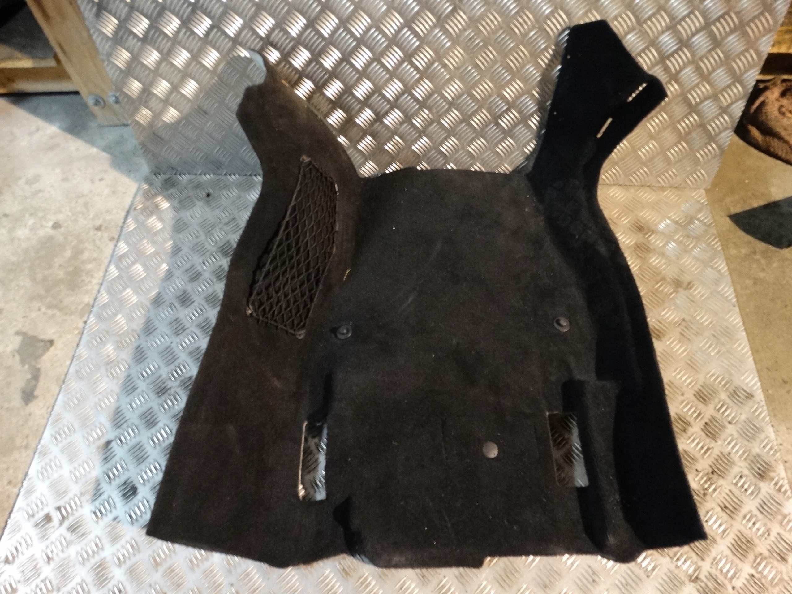 carpet front right MERCEDES SL W232 1