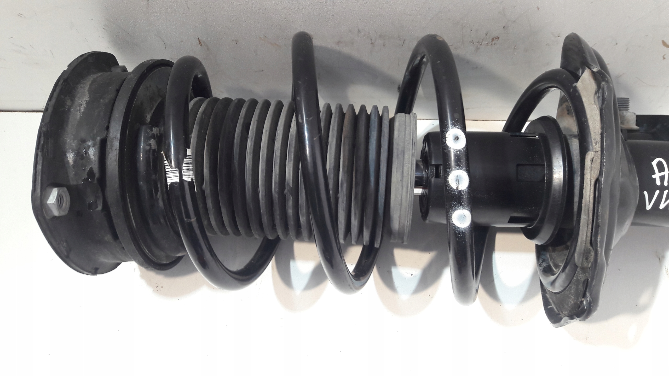 AUDI A3 8V VW GOLF VII 2016 shock absorber left front McPherson
