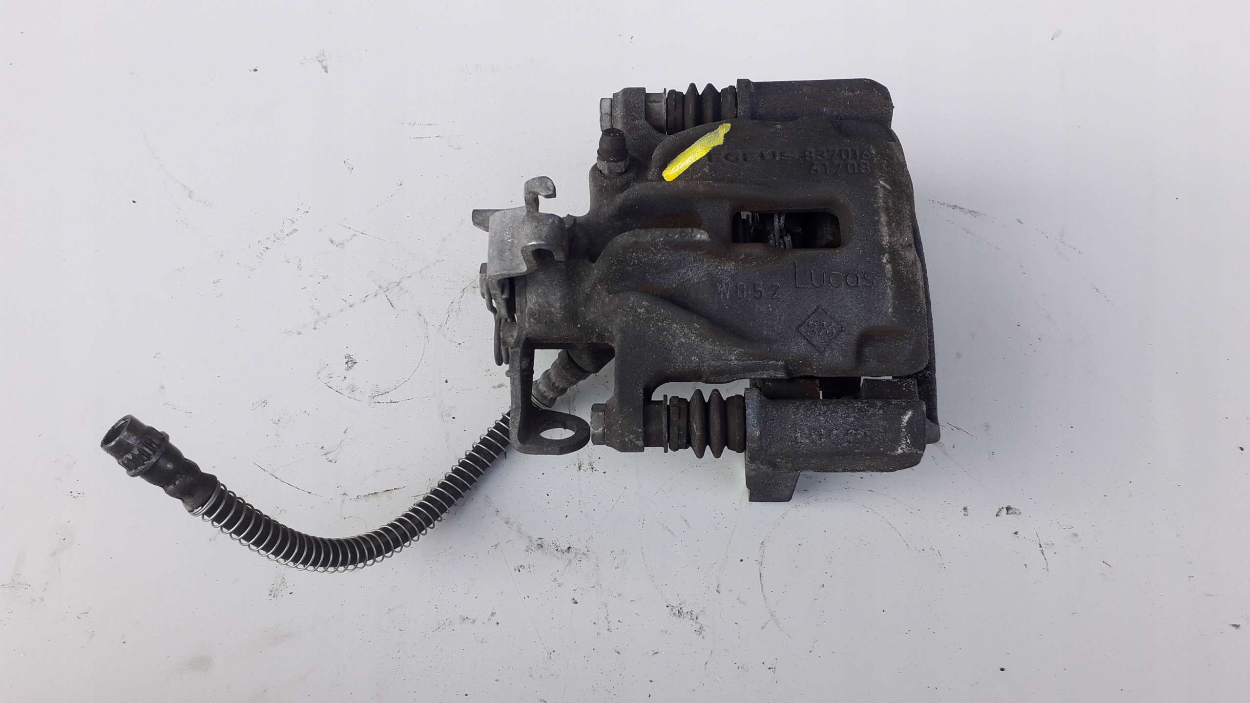 caliper right rear rear part OPEL VIVARO 837016 61708