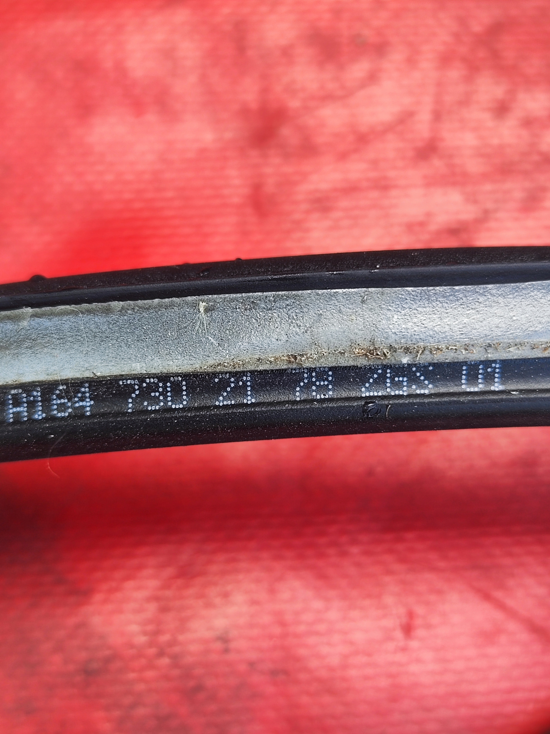 Dichtsatz Tür heck links MERCEDES ML W164 1647302178