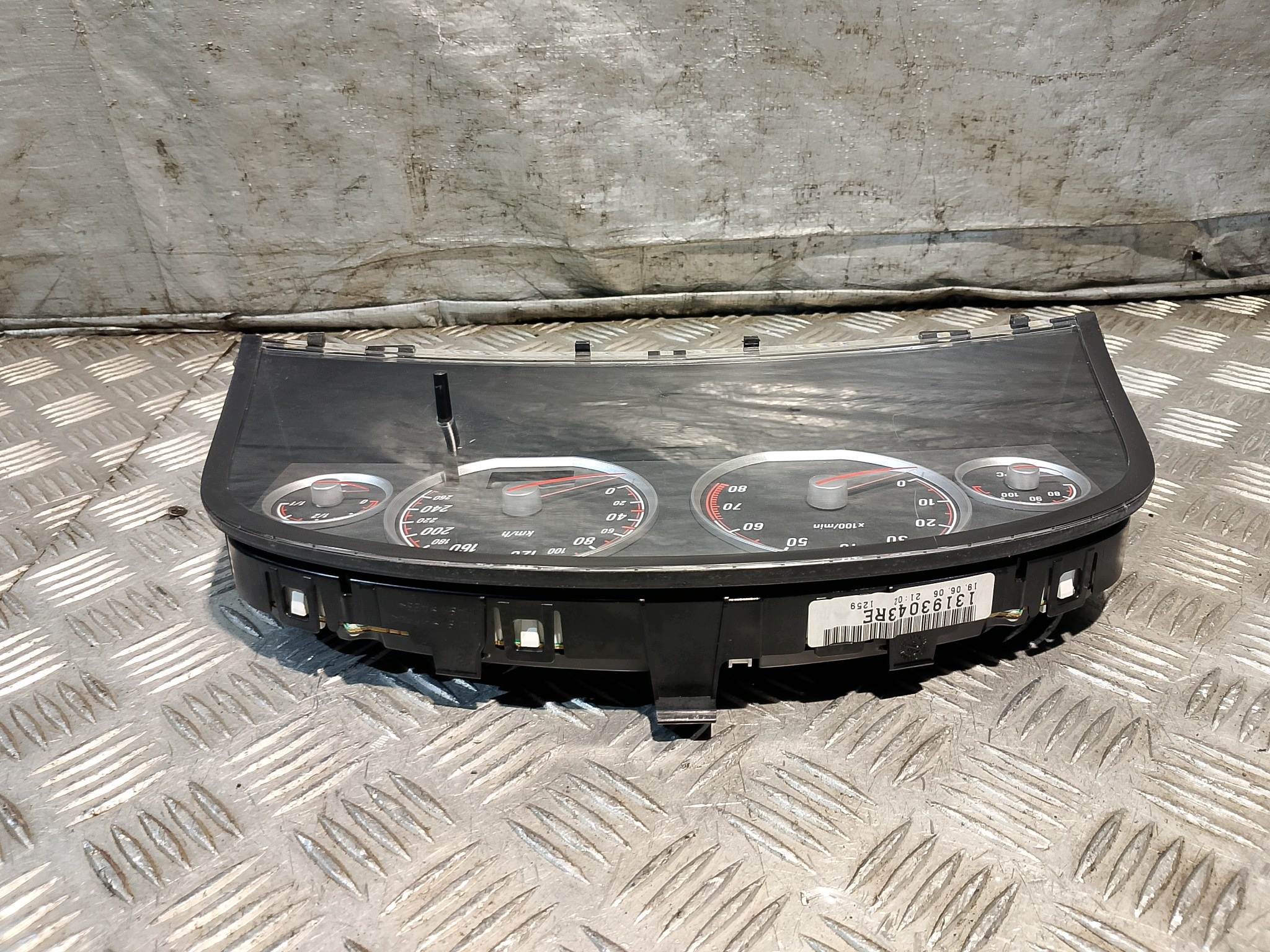 dials OPEL VECTRA C LIFT FL 1.8 B 13193043RE