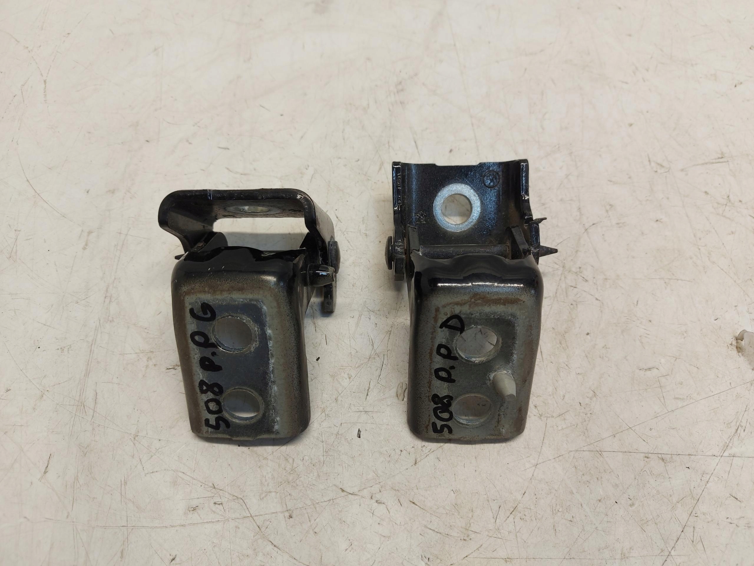PEUGEOT 508 II hinge door front right gora dol komplet