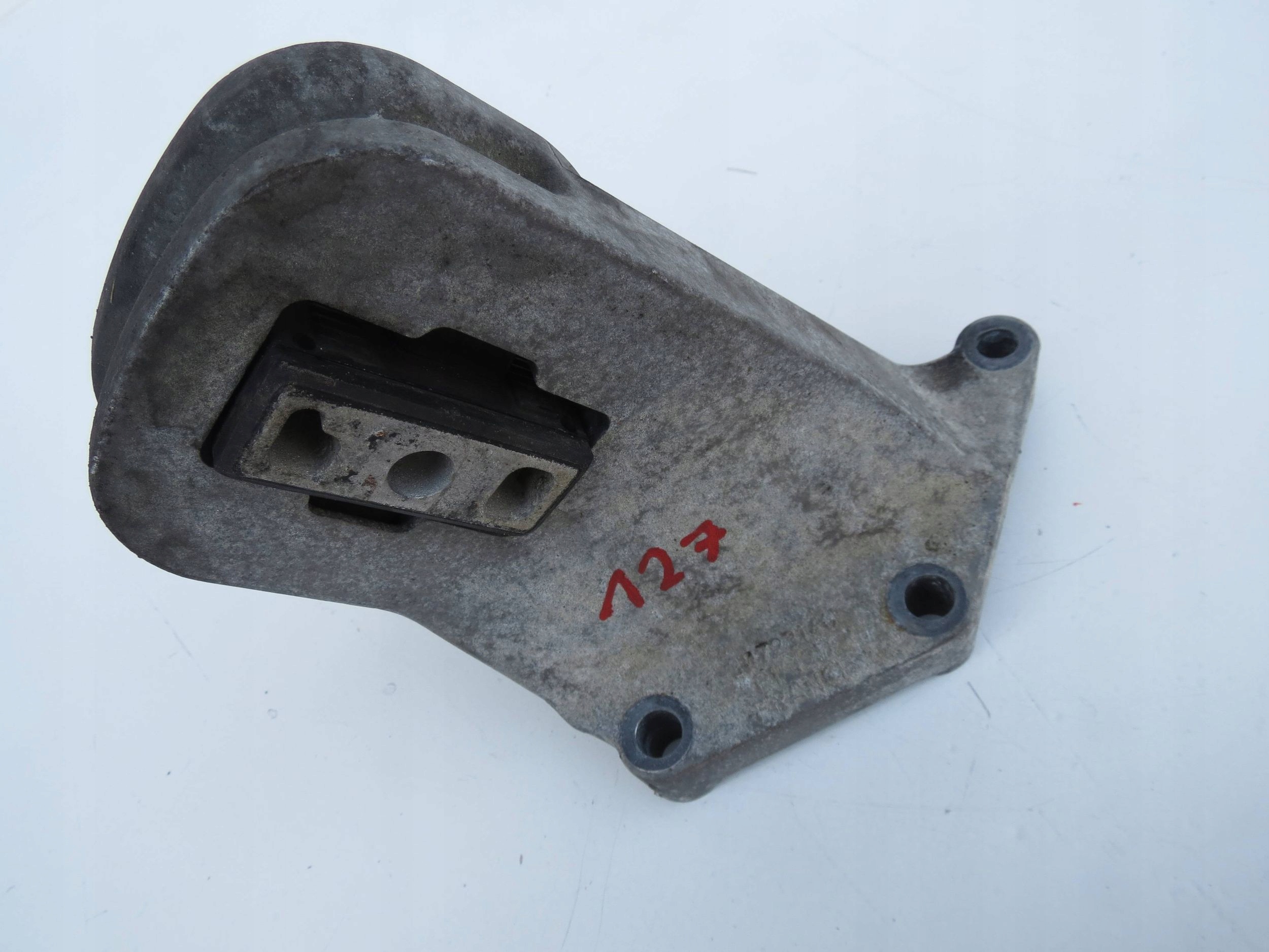 holder engine mount VOLVO XC90 4.4 V8 30723938