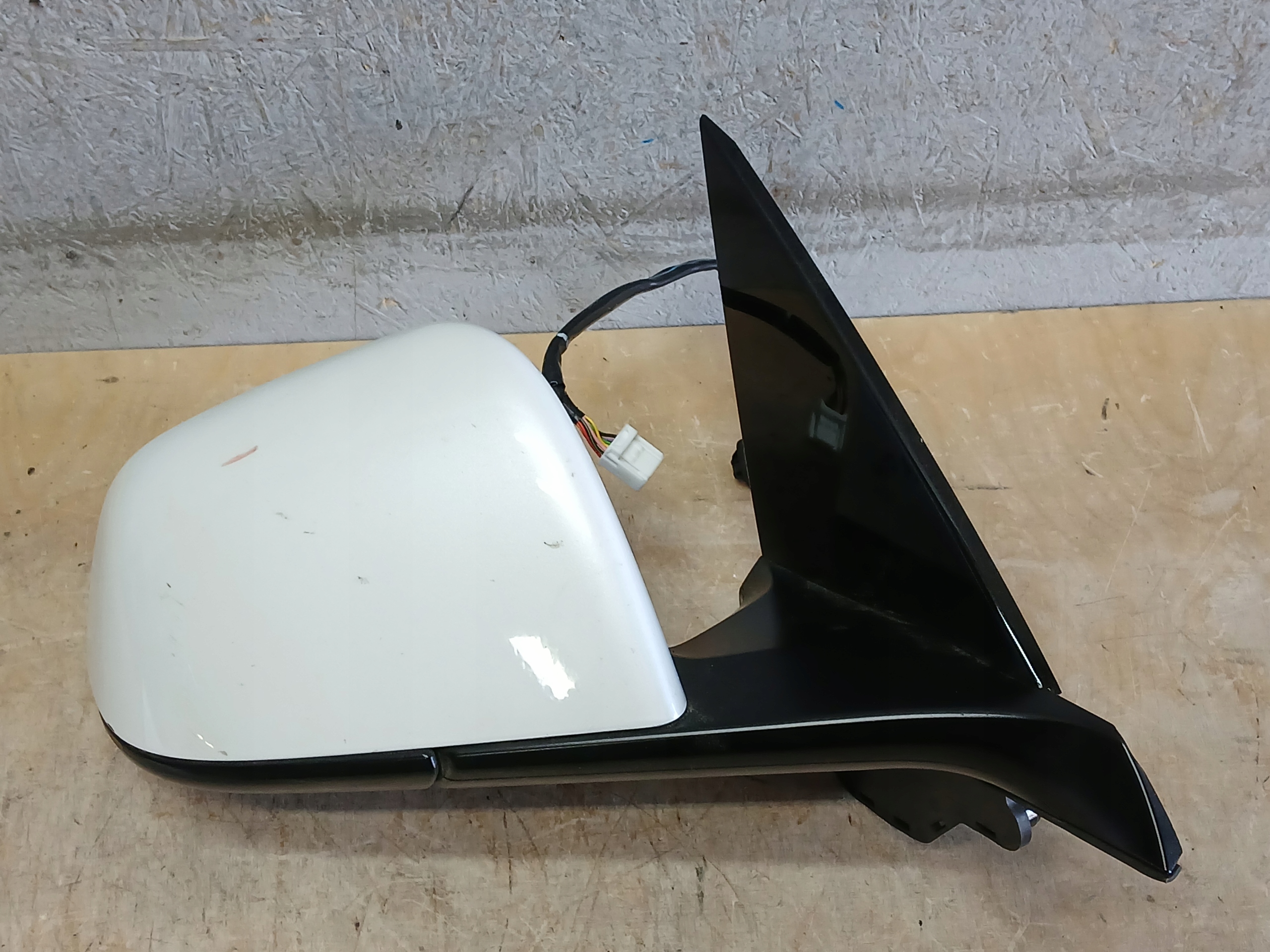 mirror right TESLA Y 11PIN