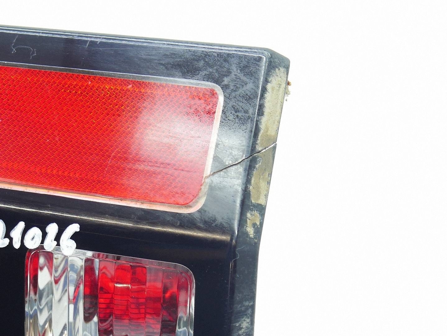 light right rear part right rear LAND ROVER DISCOVERY IV EH22-13404-AA