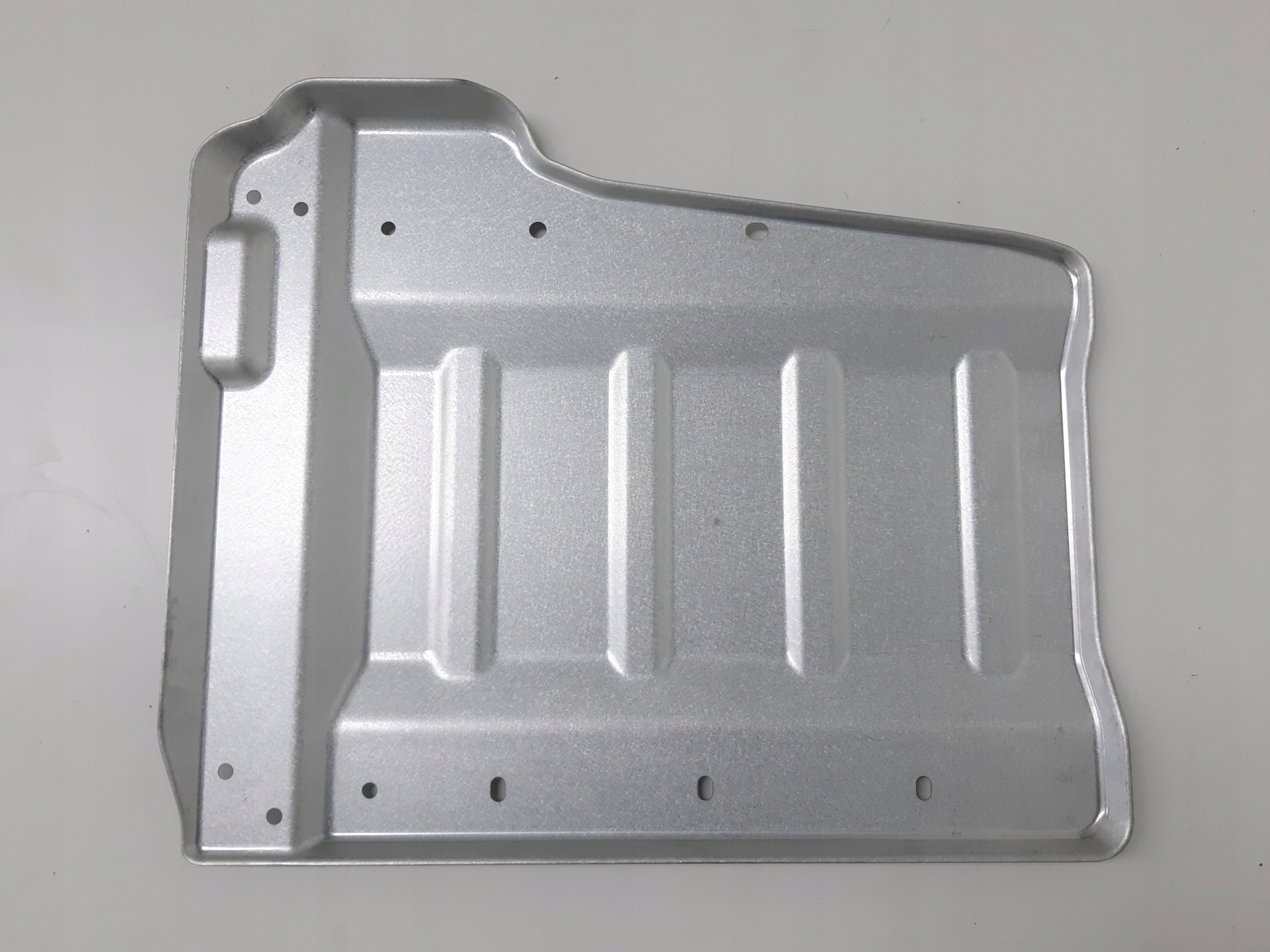 NOWA OSŁONA BLACHA KATALIZATORA RENAULT GAMA T C K Producent części Renault OE