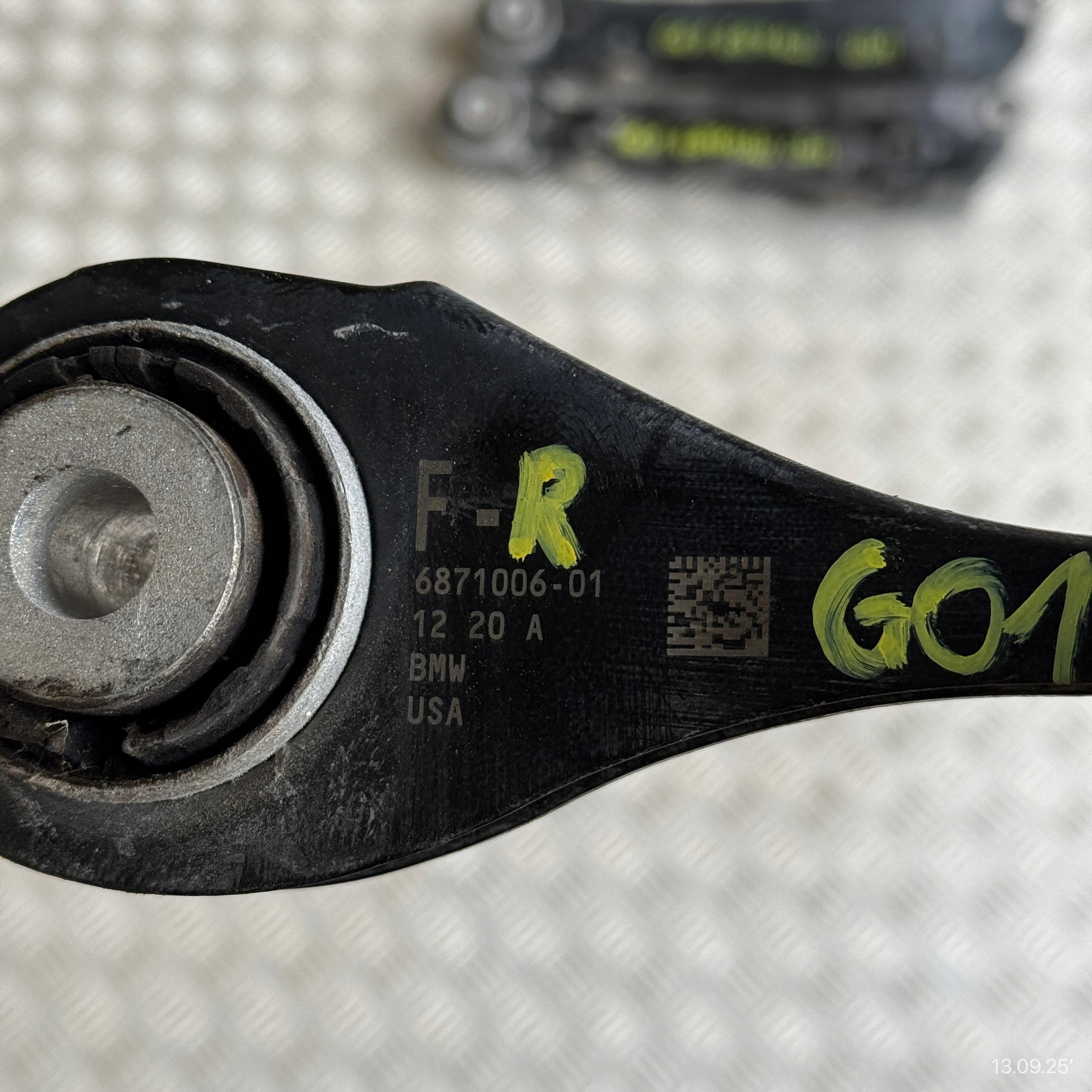 arm rear right BMW X3 G01 6871006