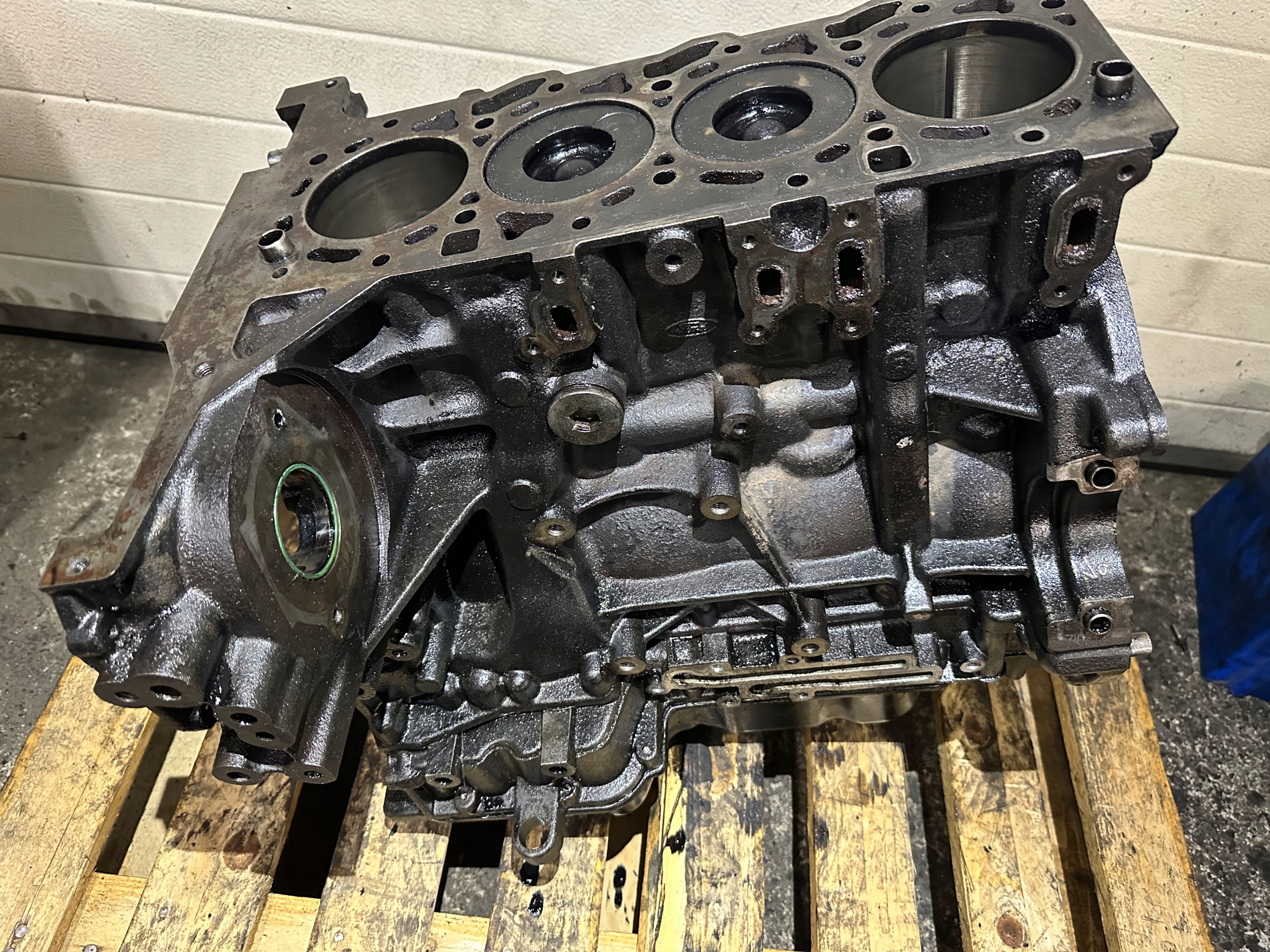 BLOK SILNIKA DÓŁ WAŁ TŁOKI 2.4 TDCI TRANSIT H9FB