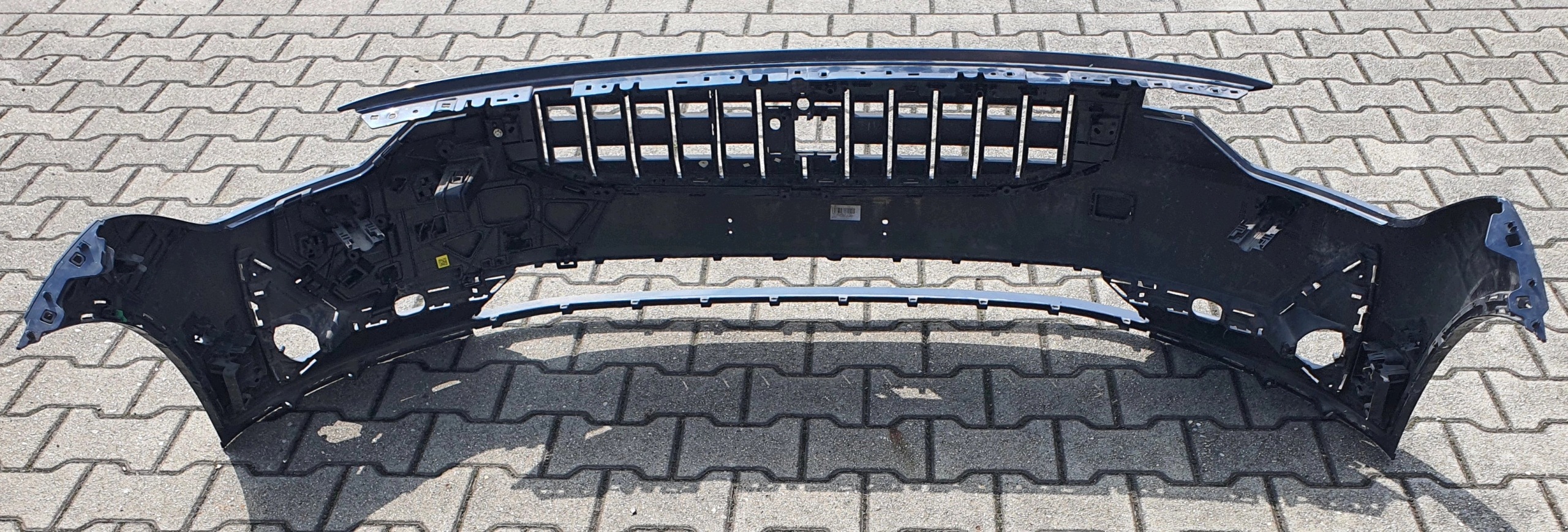 VOLVO POLESTAR 2 19- bumper front washers grille OE 31690327 original