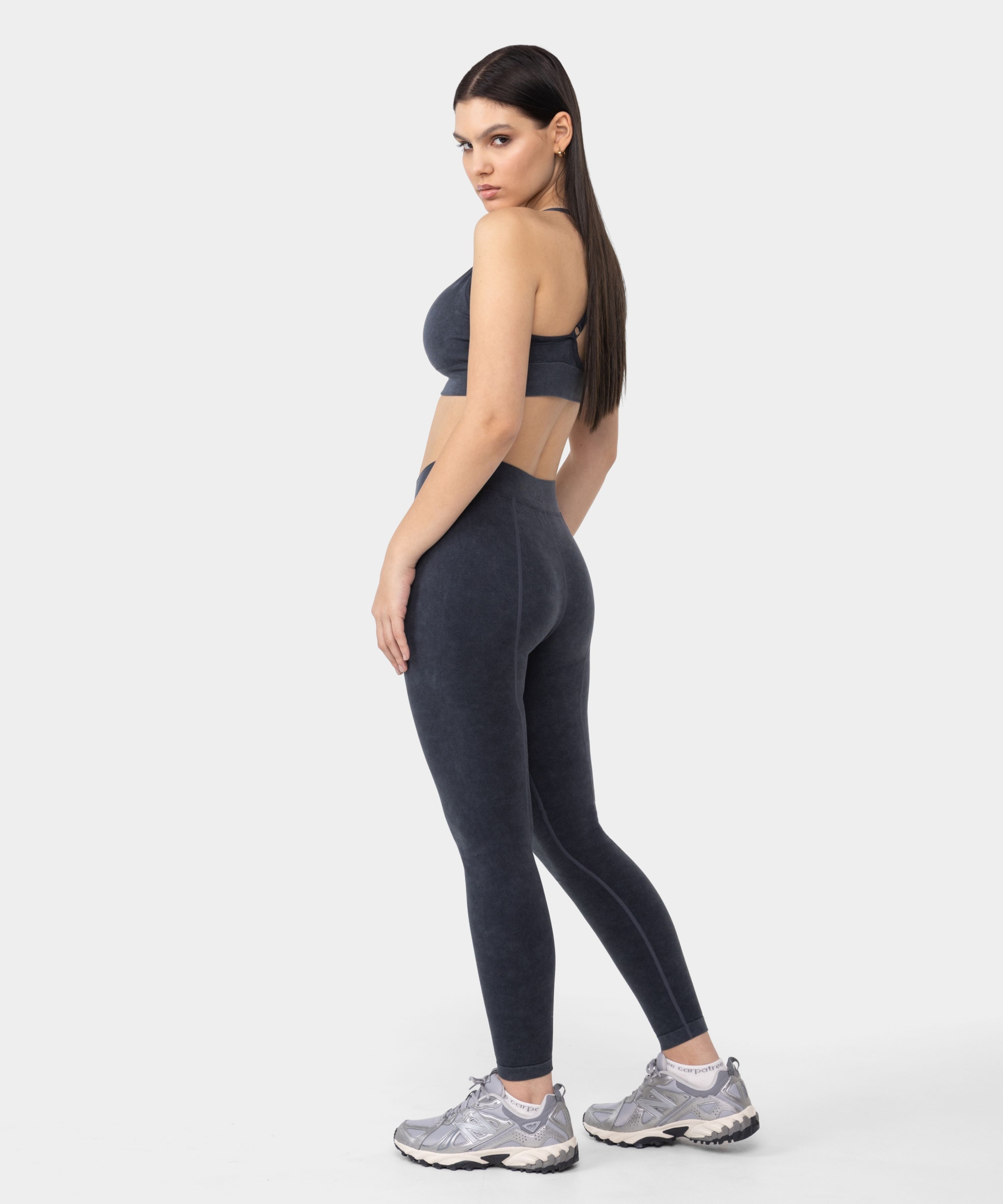 LEGGINSY GETRY BEZSZWOWE NA PILATES CZARNE - M Kolekcja Marble Story