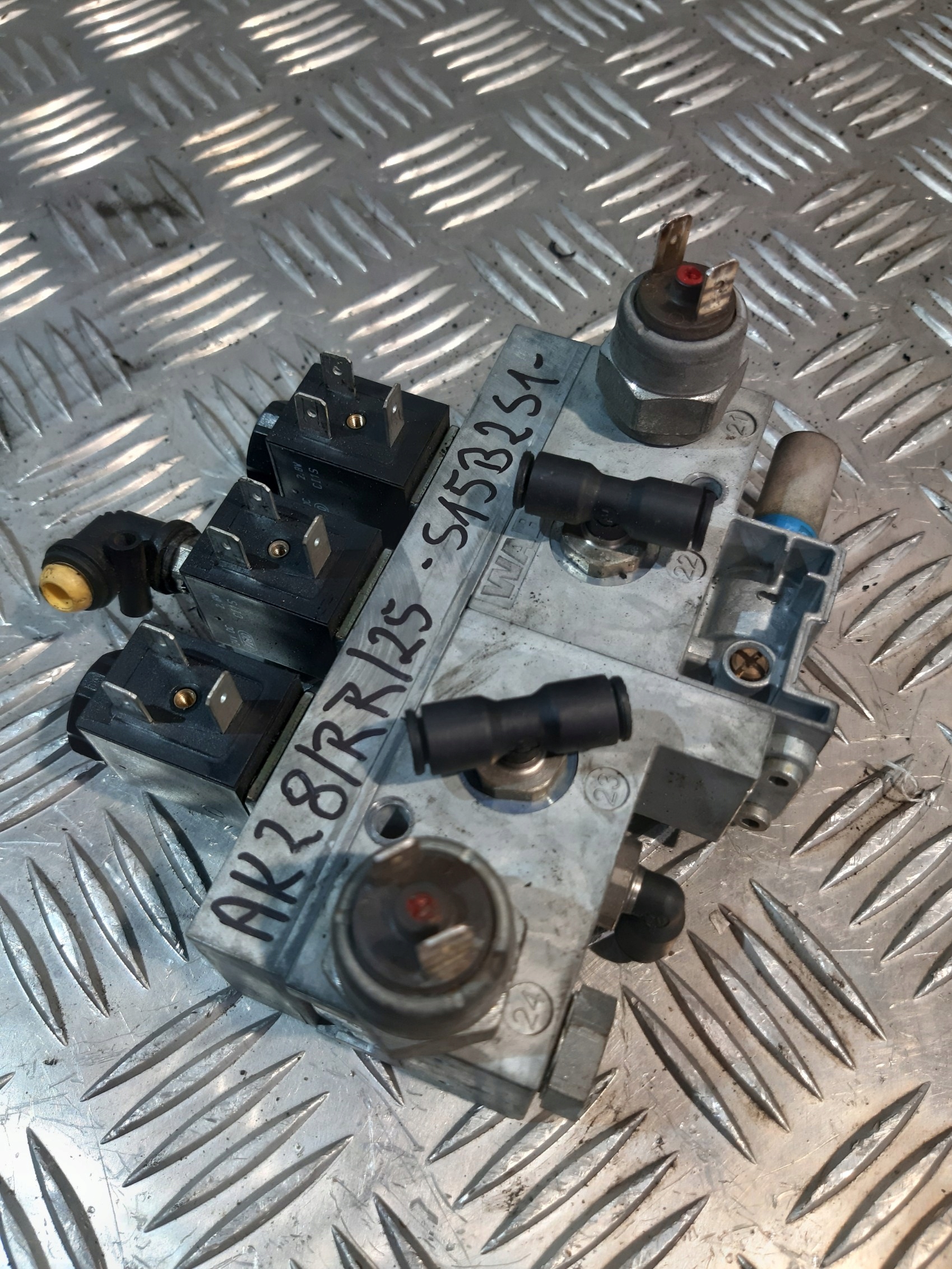 sensor elektromagnetisch Wabco 4726000220