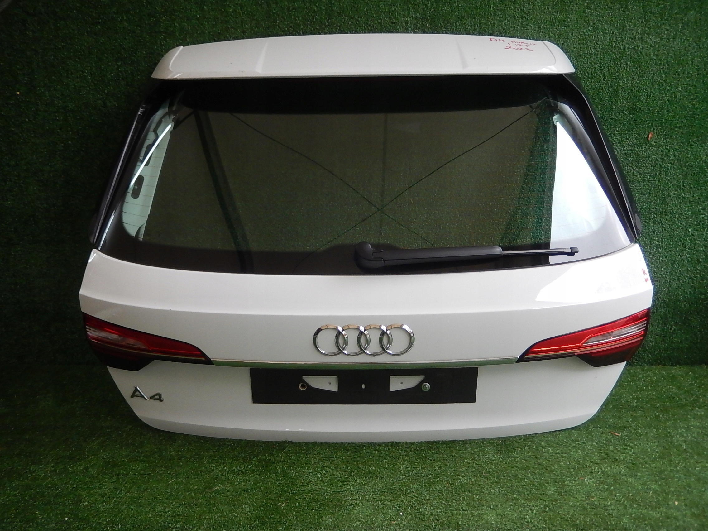 Recambo LED Kennzeichenleuchte Für Audi A6 S6 C6 4F - Einfacher Einbau & Stylisches Xenon-Licht