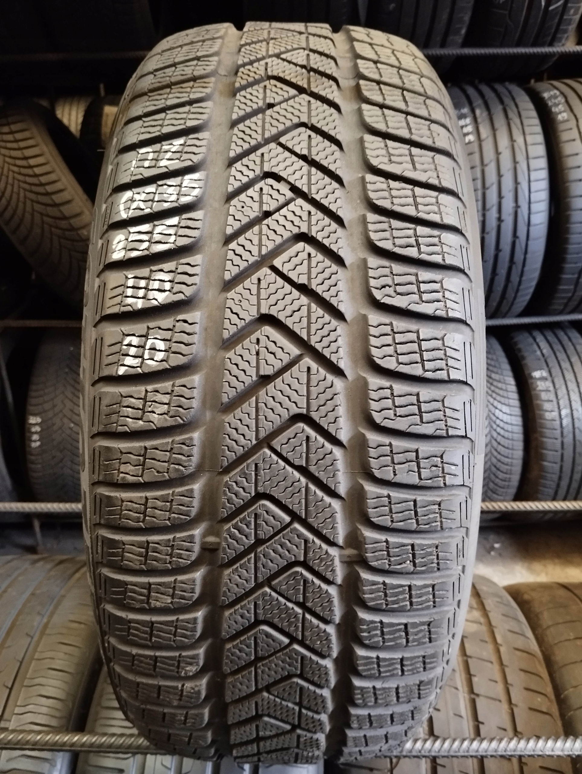 PIRELLI SOTTOZERO 3 255 40 20 101 V XL MO