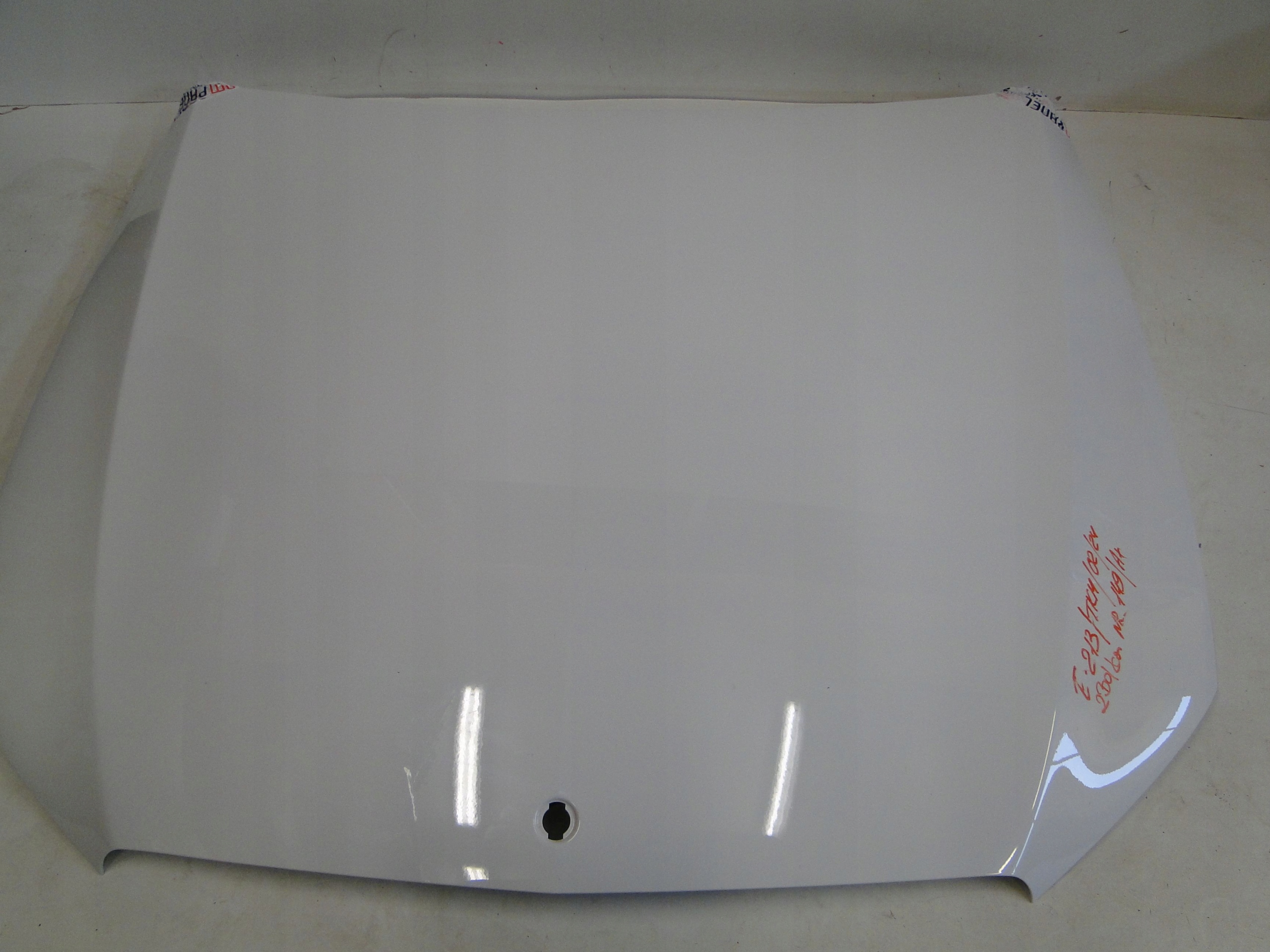 MERCEDES E KLASA W213 213 MASKA POKRYWA SILNIKA 149 Jakość części (zgodnie z GVO) O - oryginał z logo producenta pojazdu (OE)