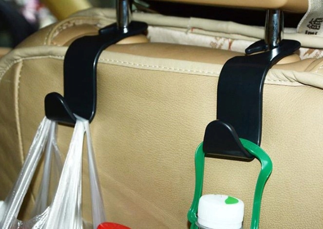 Wieszak haczyk na ZAGŁÓWEK do auta UNIWERSALNY. EAN (GTIN) 59022222182032