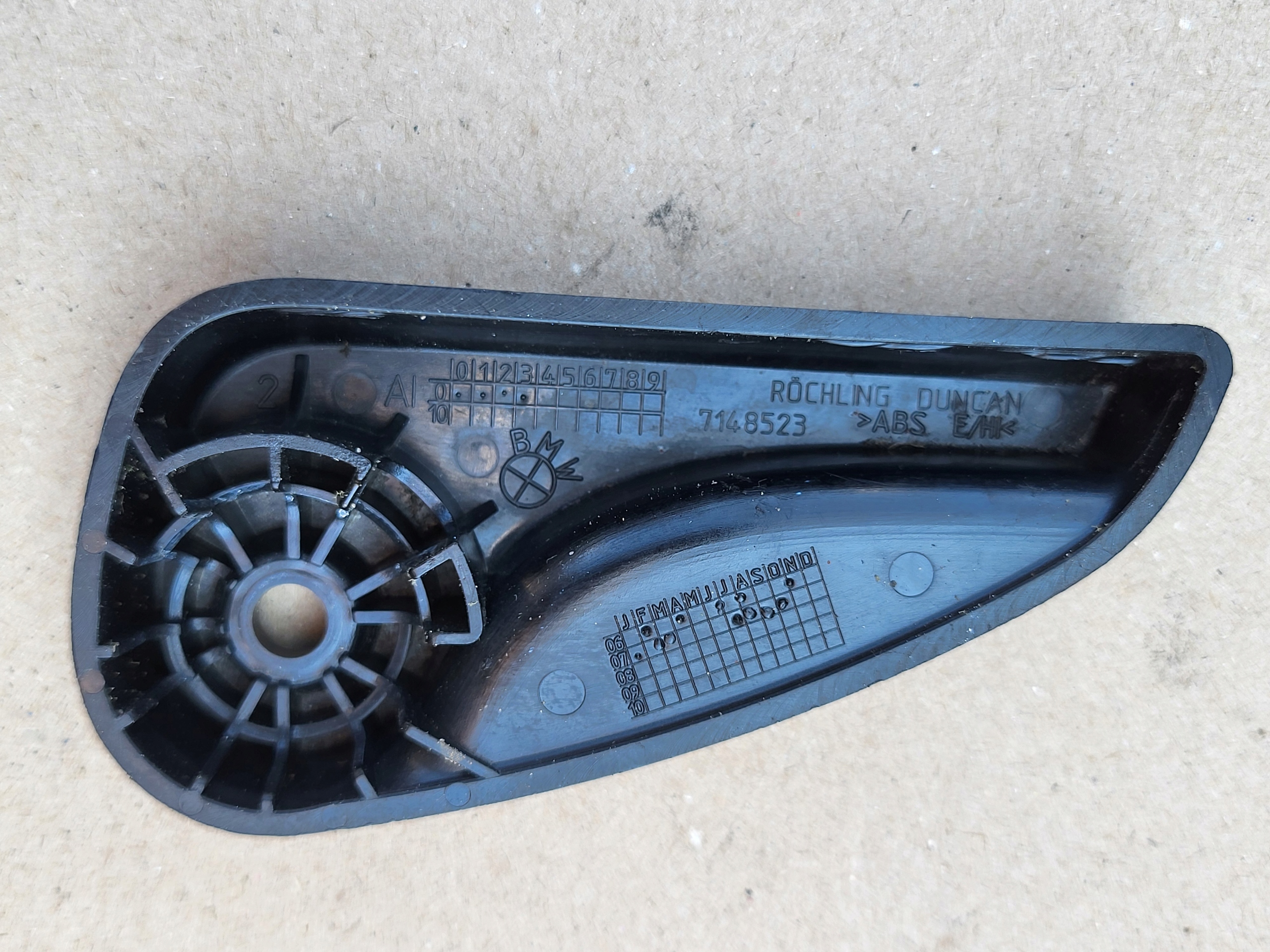 handle bracket of the opening bonnets BMW X5 E70 X6 E71 7148523 OE EU