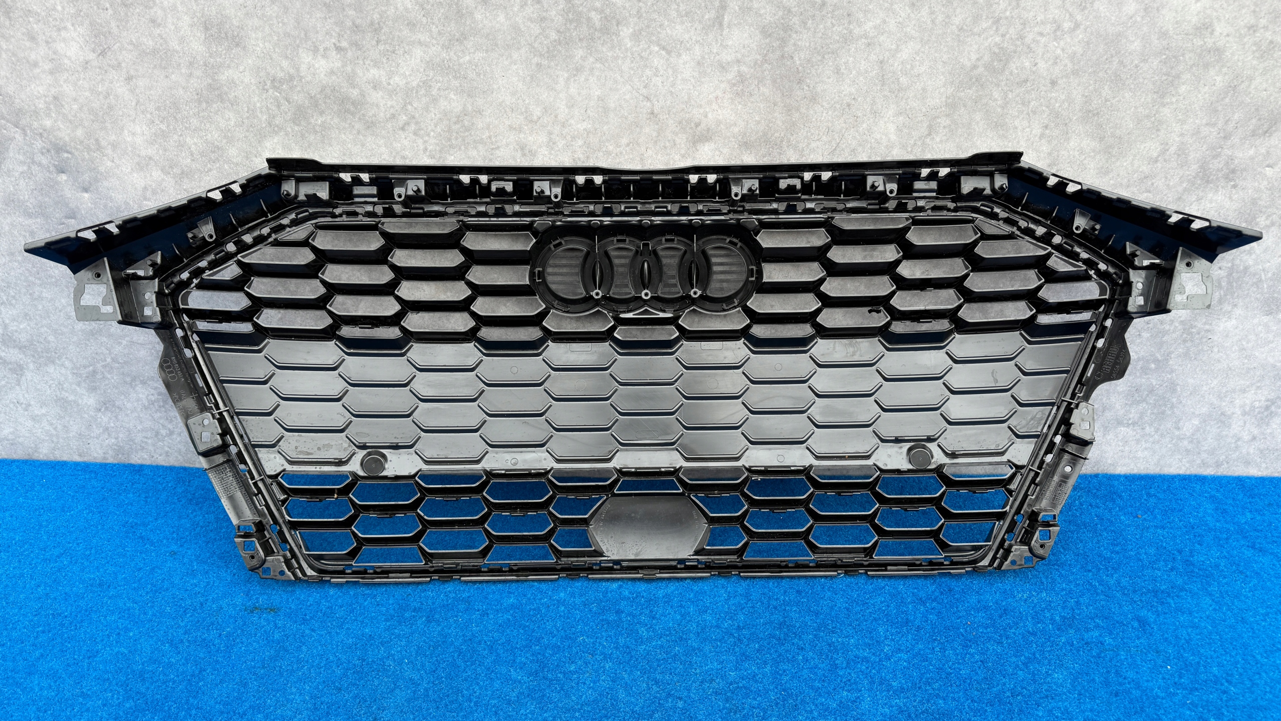 AUDI A3 8Y 20+ Grille Support SZKIELET 80853651A ATR/IP/2E