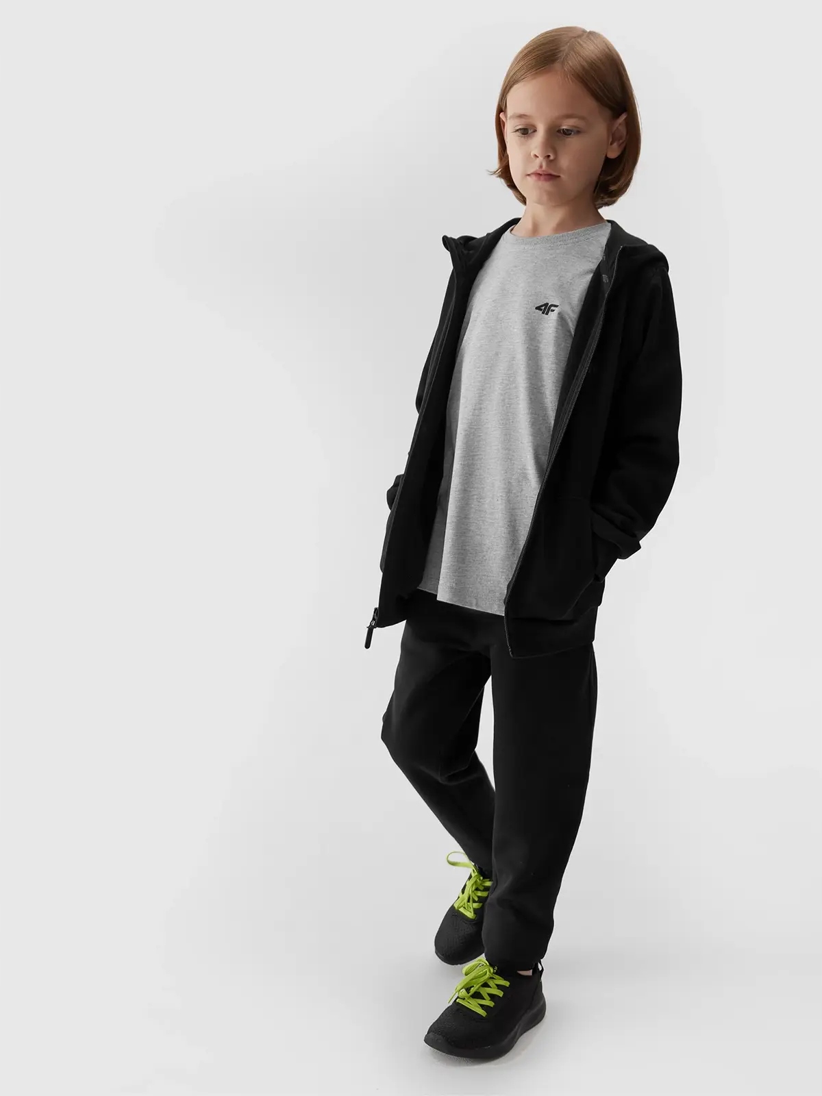 BLUZA CHŁOPIĘCA 4F DRESOWA Z KAPTUREM 4F AW23M627 Kod producenta 4FJAW23TSWSM627-20S