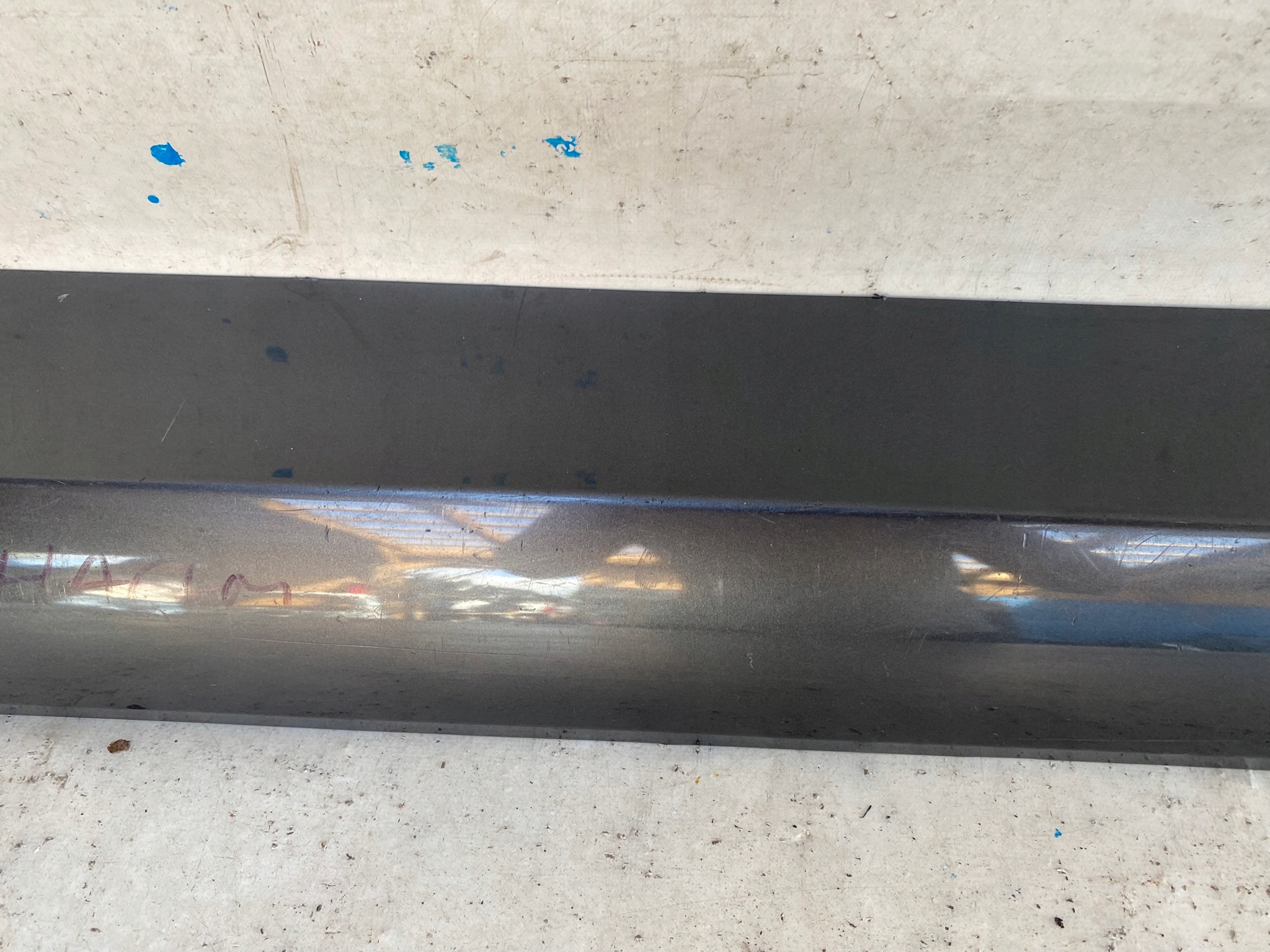 AUDI Q3 8U S-LINE moulding door right front front 8U0853960F