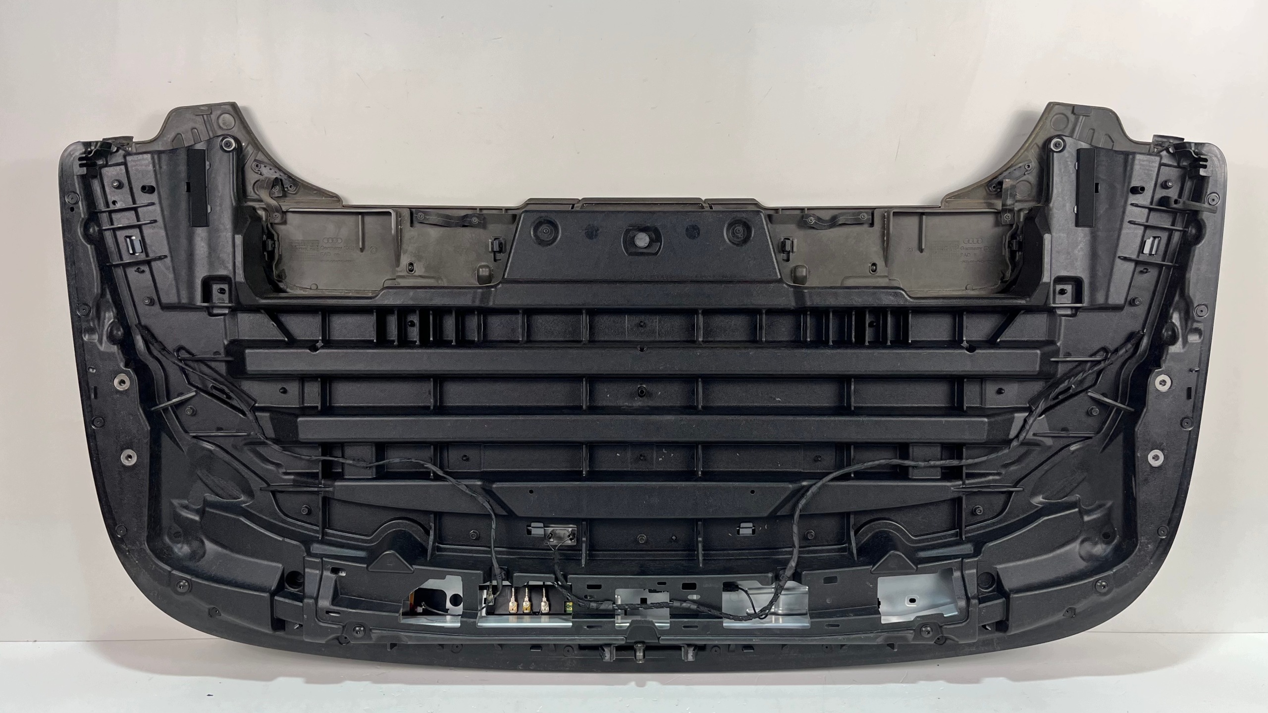 roof visor trunk door AUDI A5 8T CABRIO