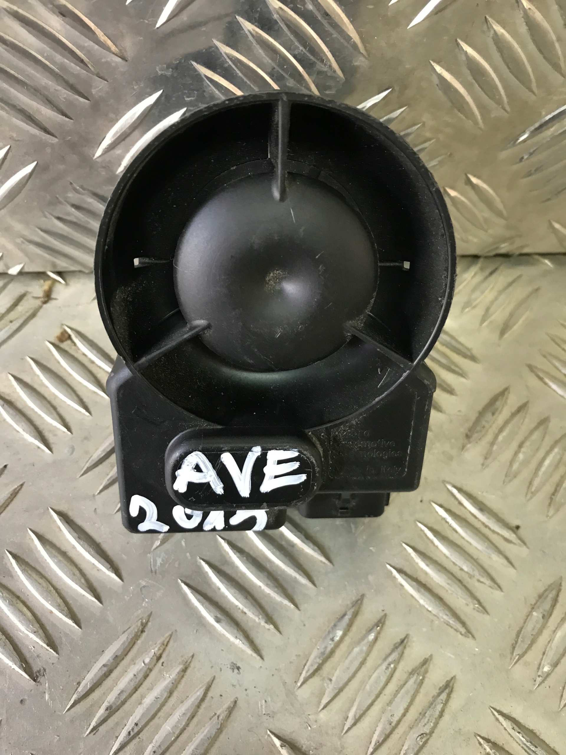 Сирена TOYOTA AVENSIS T29 89040-53060