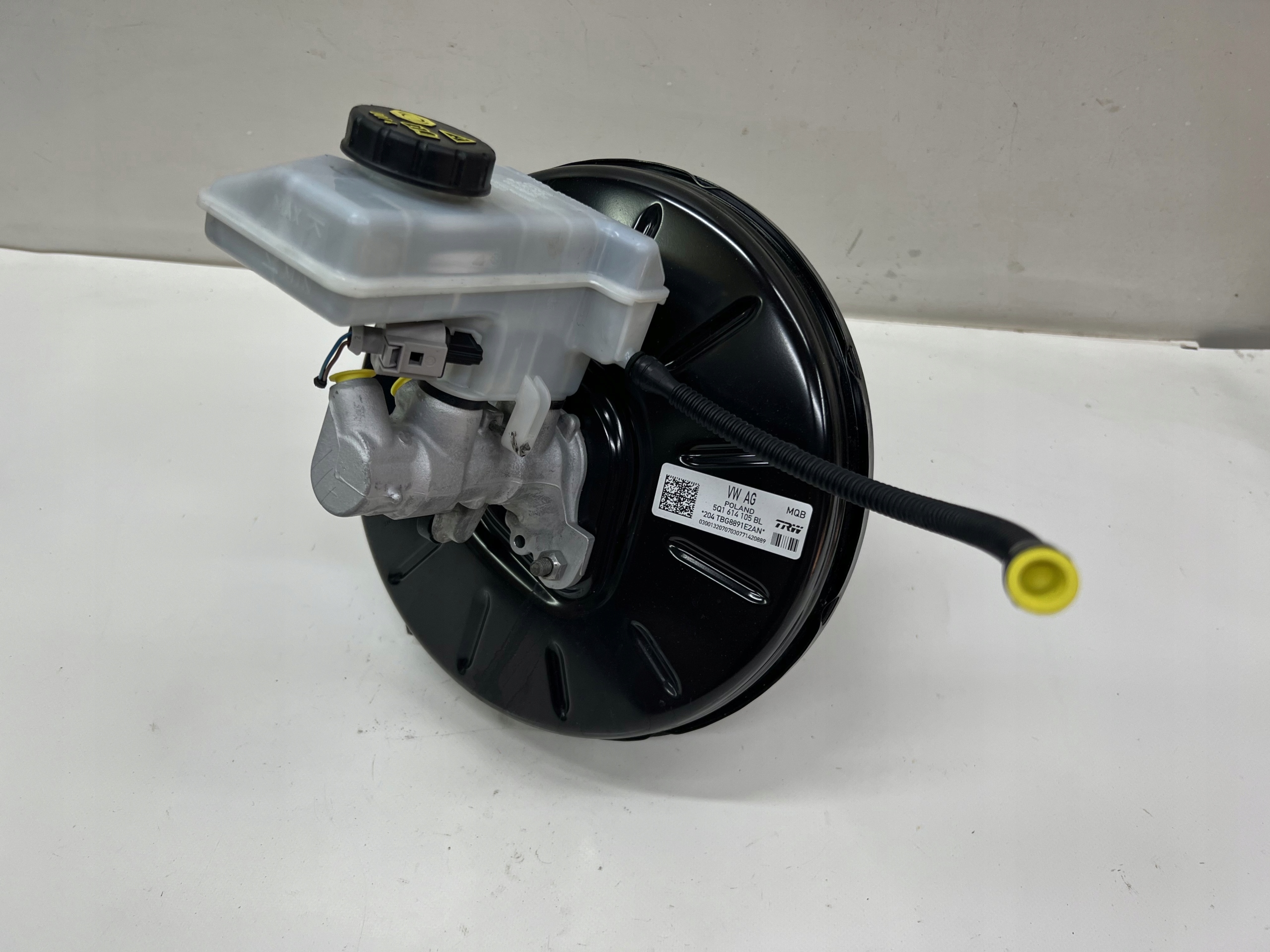 VW PASSAT B8 GOLF VII гальмівний сервопривід 5Q1614105BL