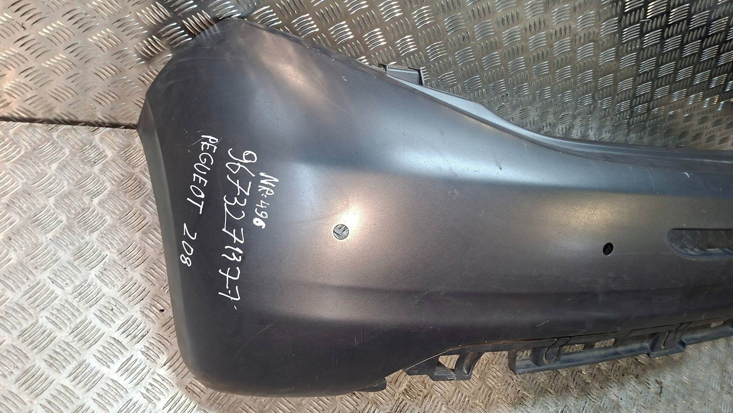 bumper rear 9673271377 PEUGEOT 208 2012